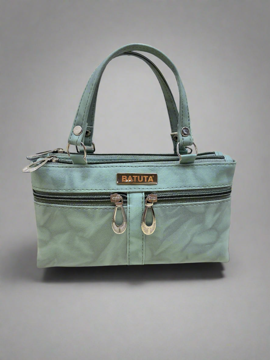 Woman Handheld bag