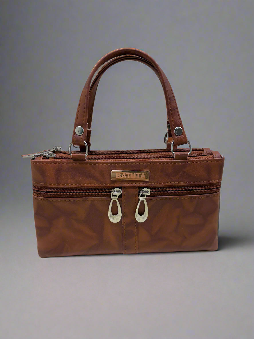 Woman Handheld bag