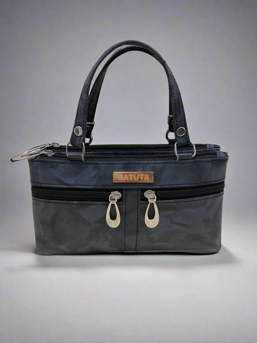 Woman Handheld bag