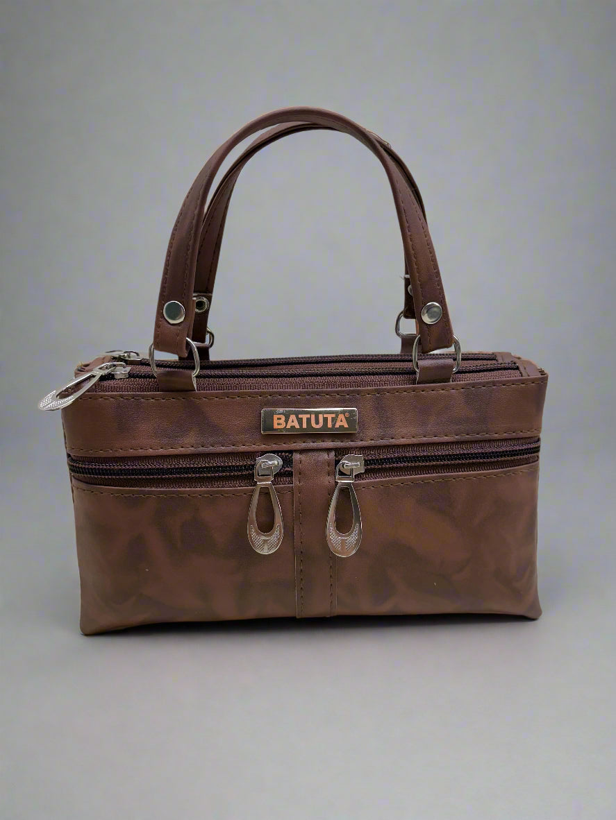 Woman Handheld bag