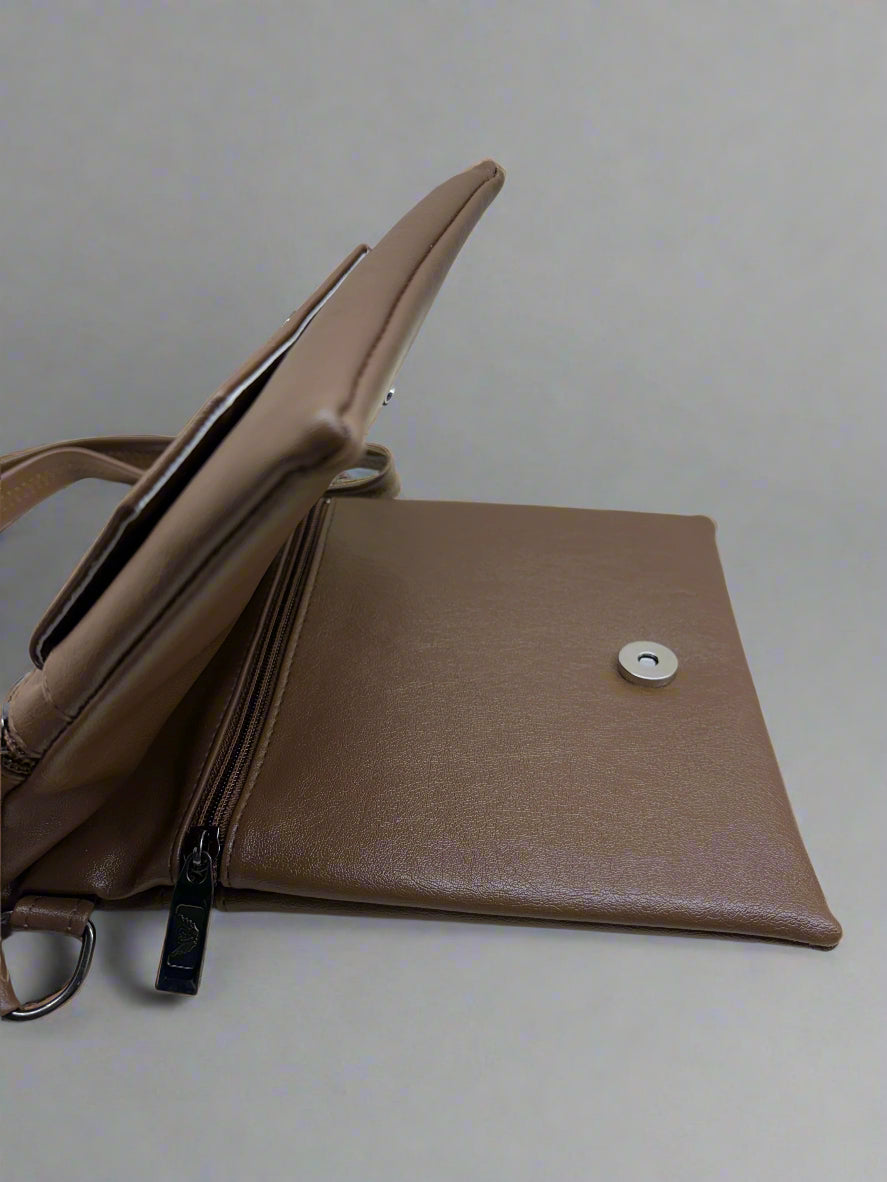 Multi pocket cross body bag for women