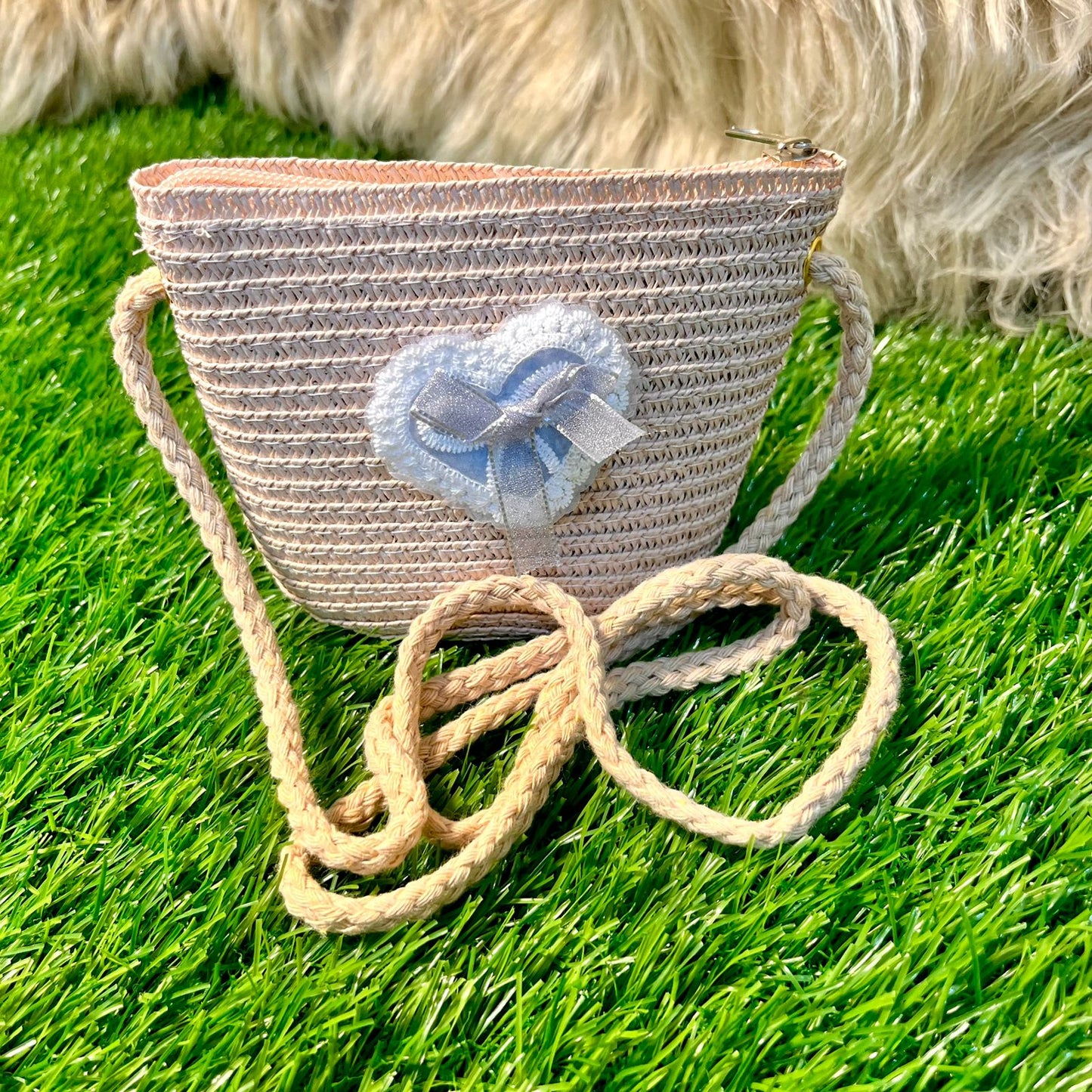 Mini Sling Bag for Baby Girls and Kids Stylish Sling Bag Pouch Design Princess Straw Messenger Bag Handmade Shoulder Bag Handbag