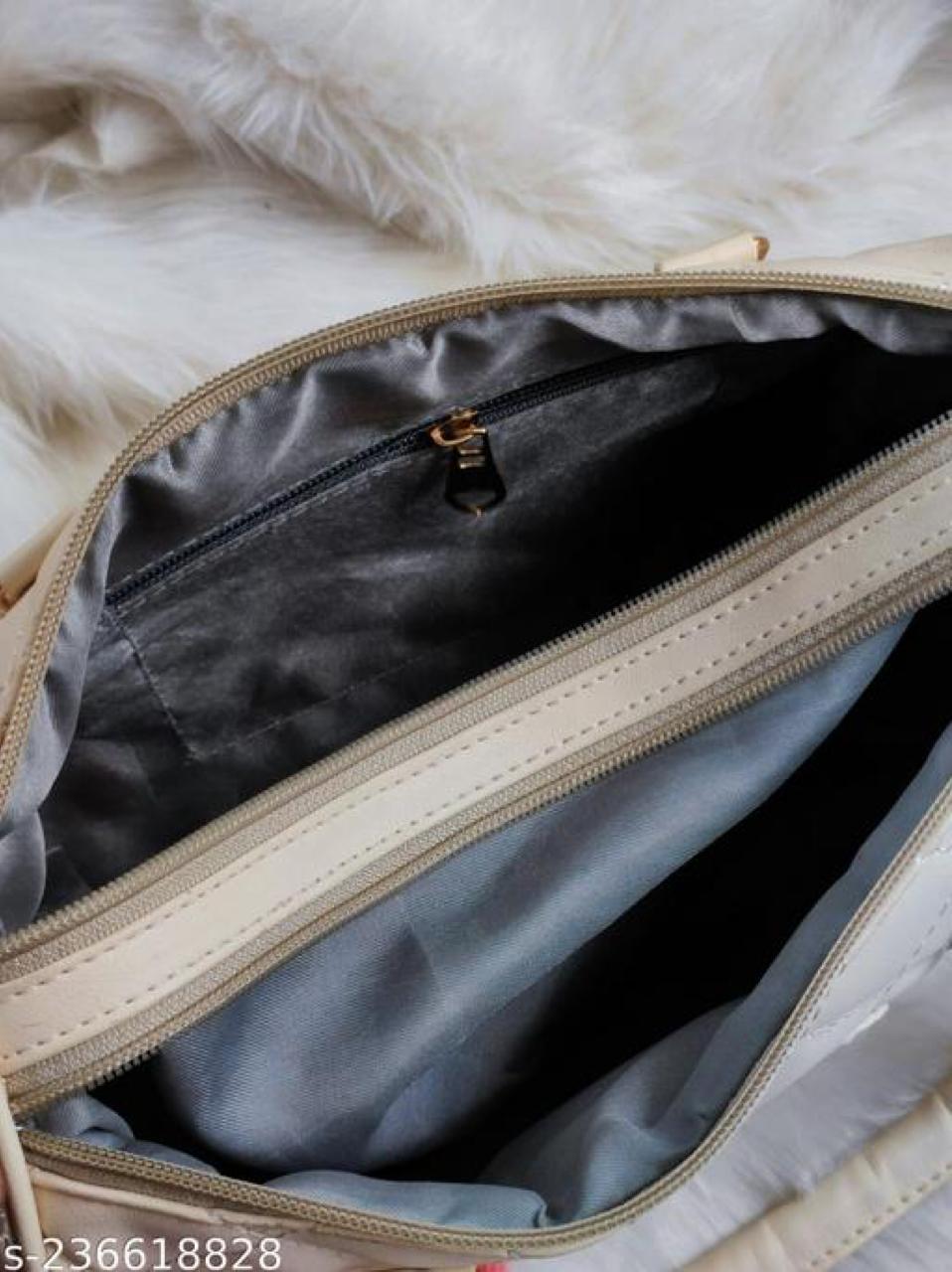 Classic Fashionable Women Slingbags