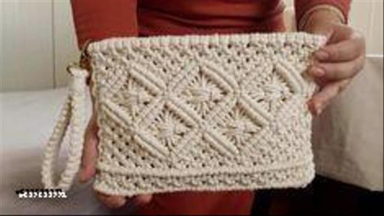 Crochet Tassel Handbag Straw Envelope Clutch Bag Cotton Macrame Purse Hobo Hand-Woven Beach Wristlet Bag with Zipper