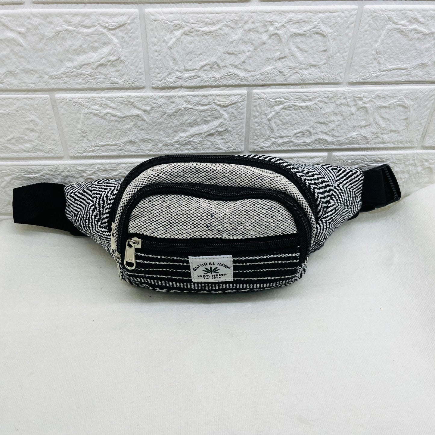 Stylish Waist Chest Mobile Pouch Travel Bag For Men Women waist bag