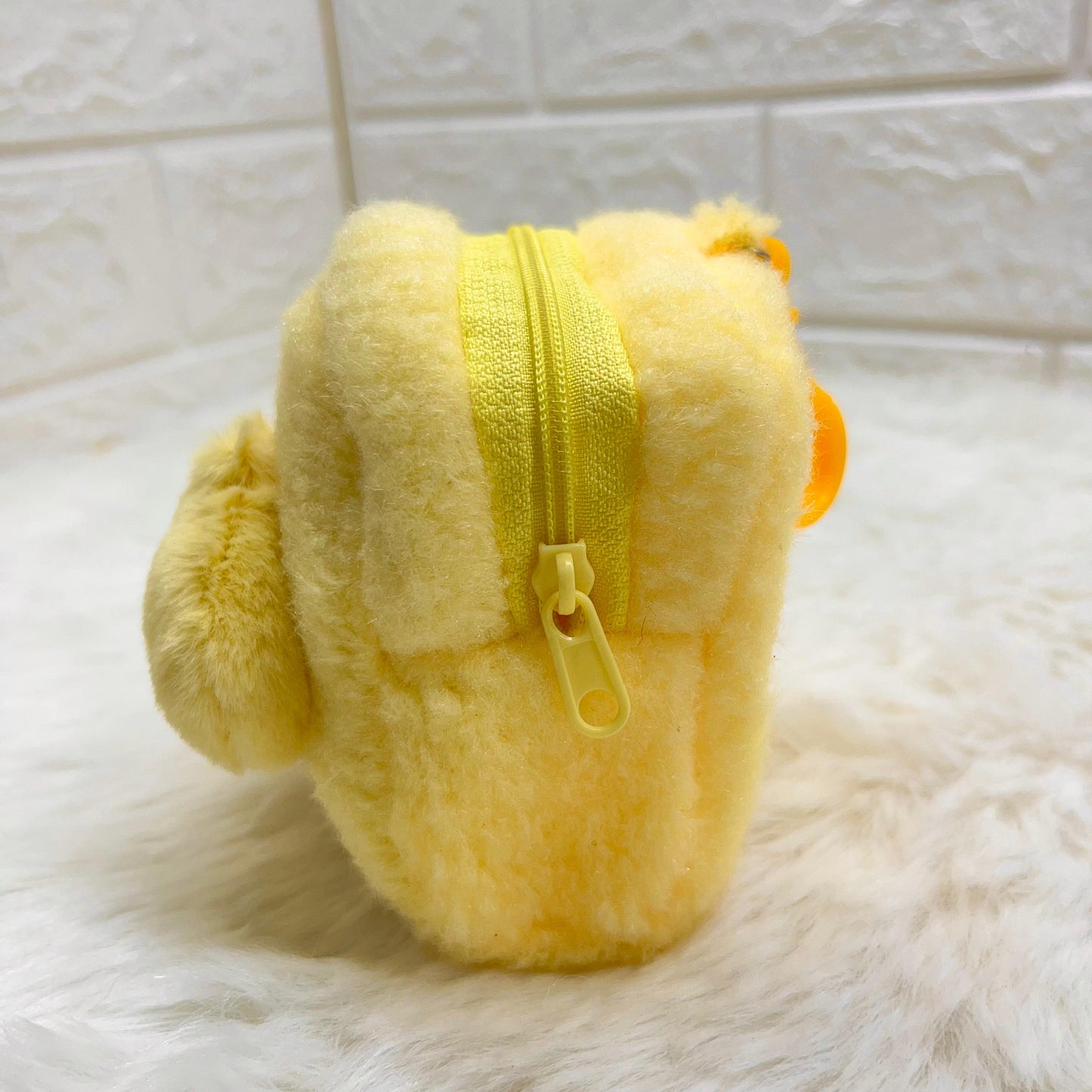 Girls Embroidery Zipper Mini Reversible Sequin Purse Keychain Pouch Bag (Multicolour, 10 x 7 x 5cm)