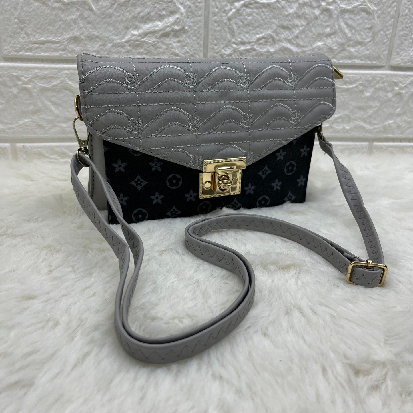 Stylish sling bag