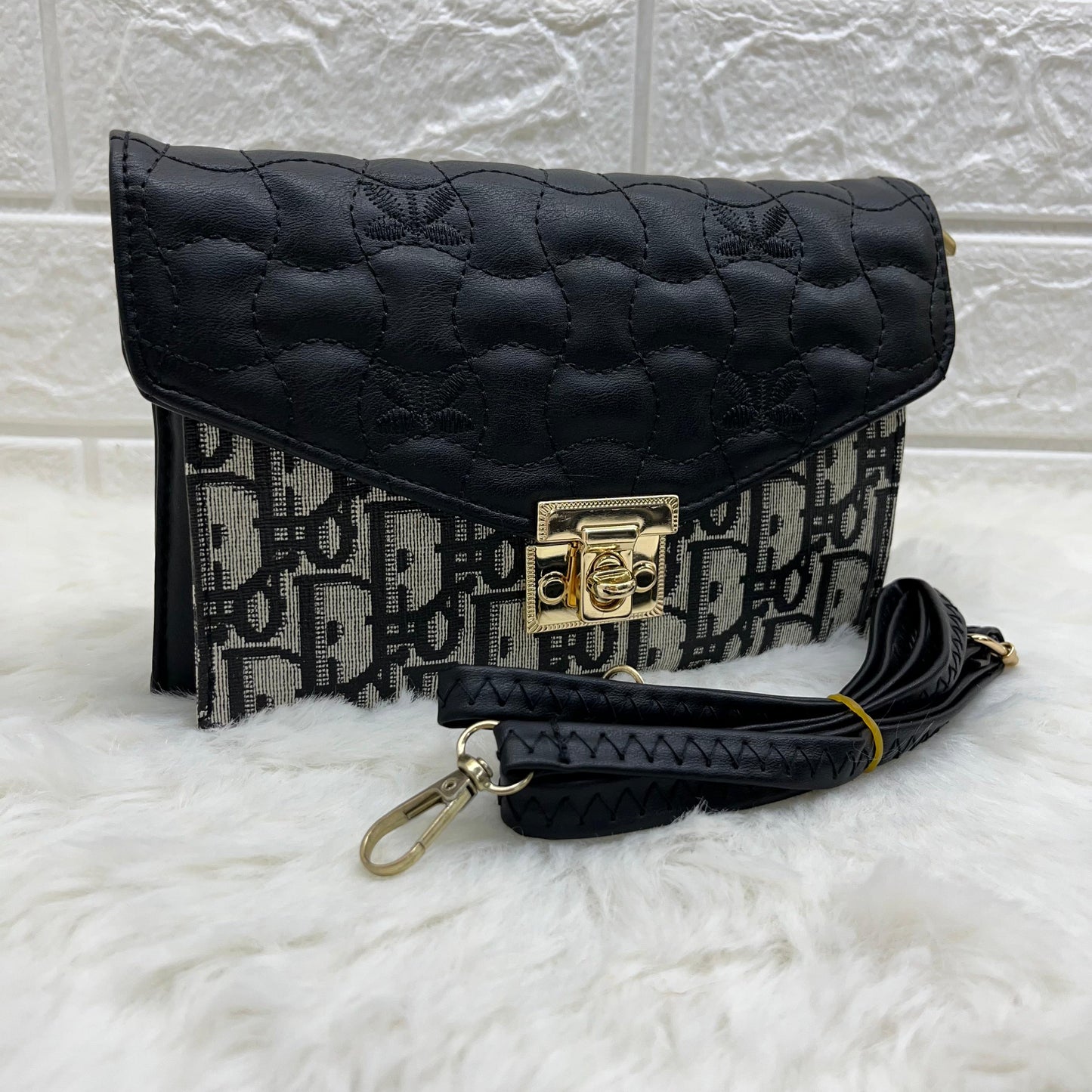 Stylish sling bag
