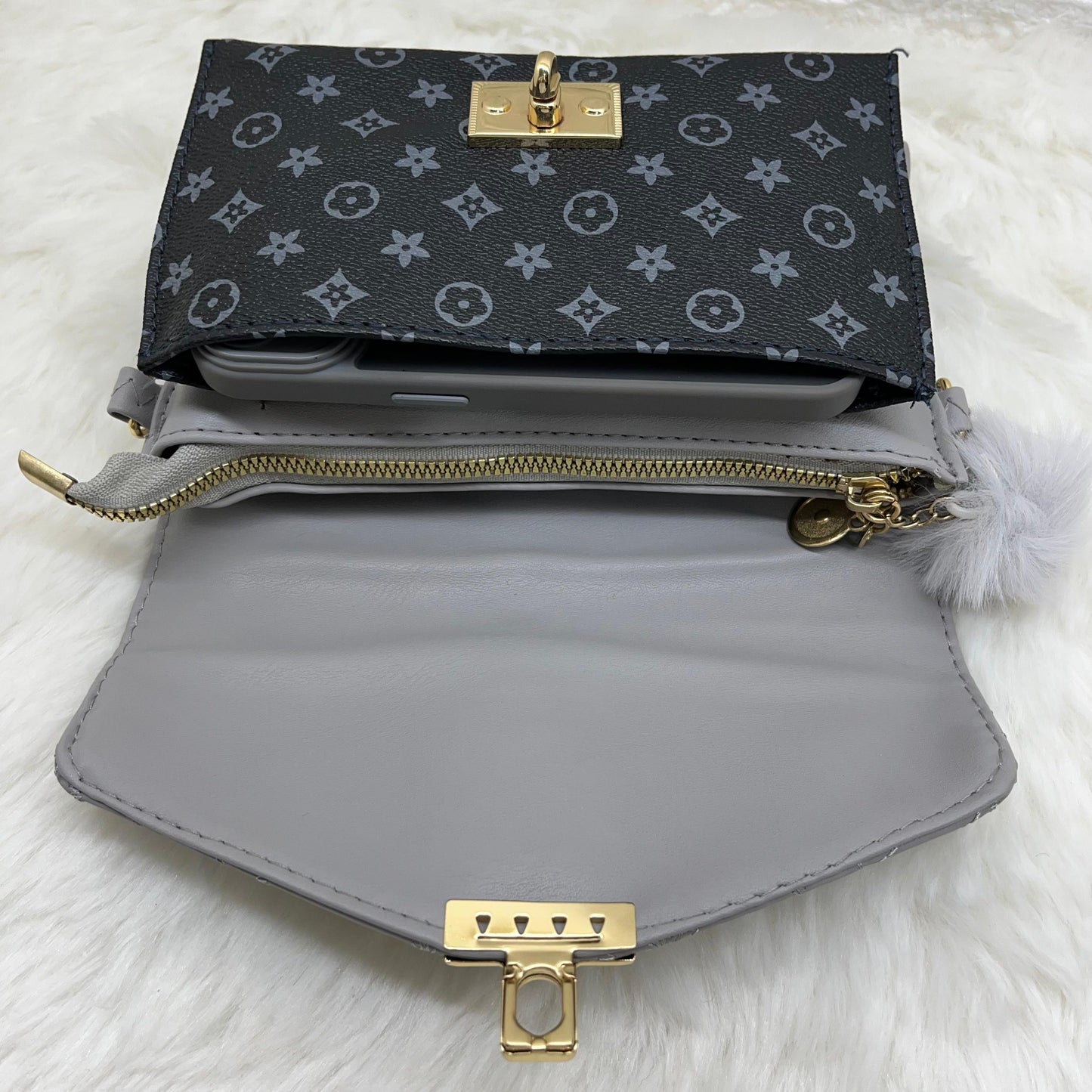 Stylish sling bag