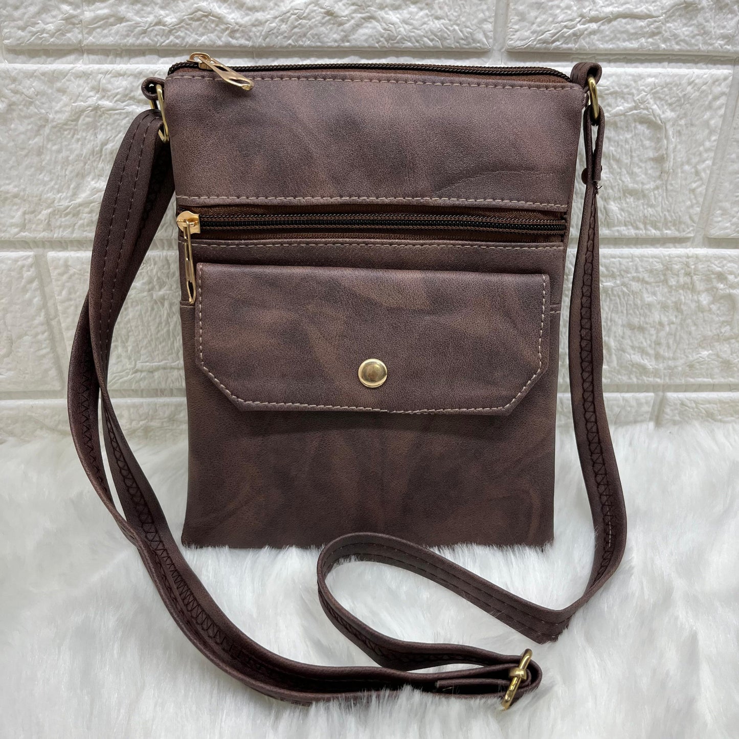 Stylish sling bag