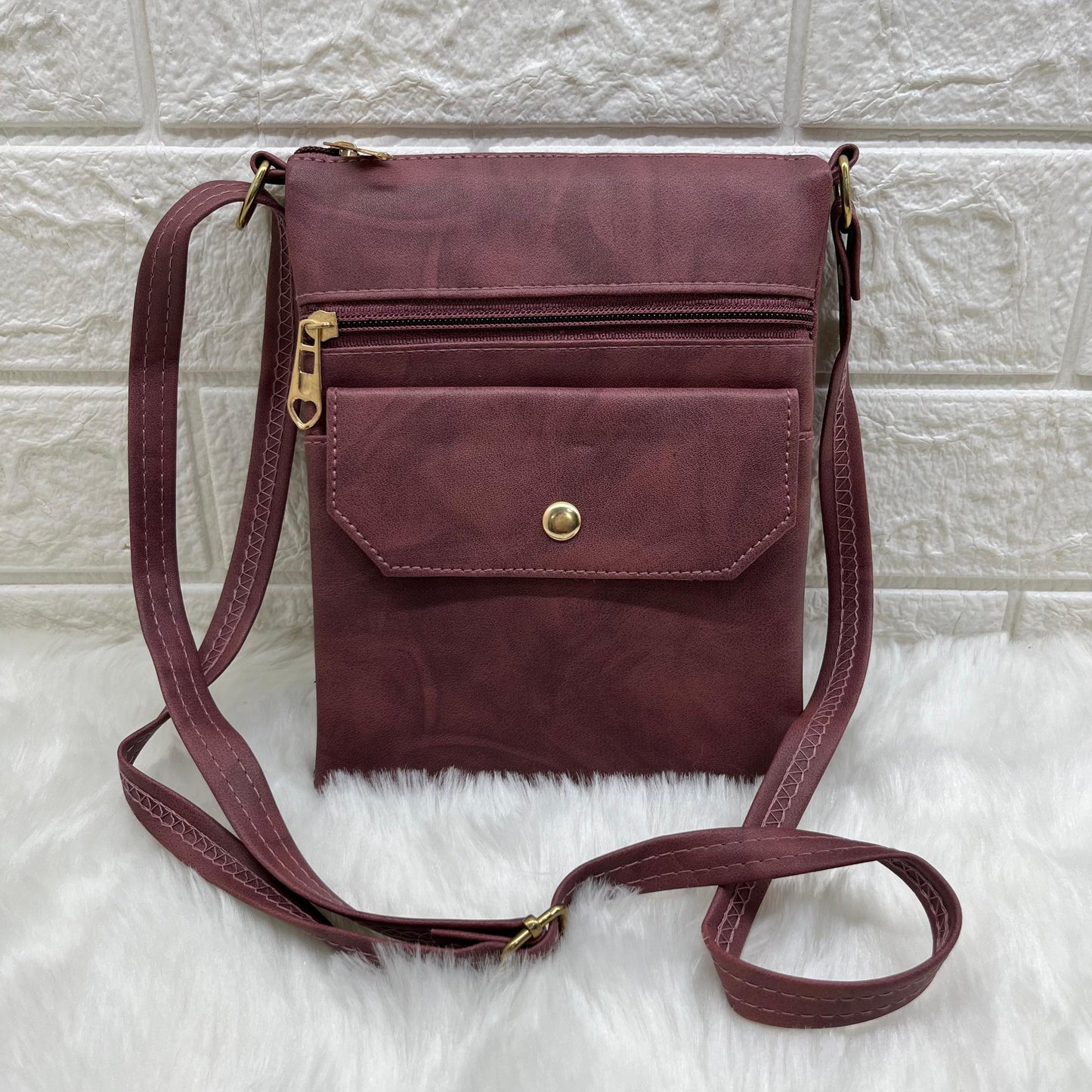 Stylish sling bag