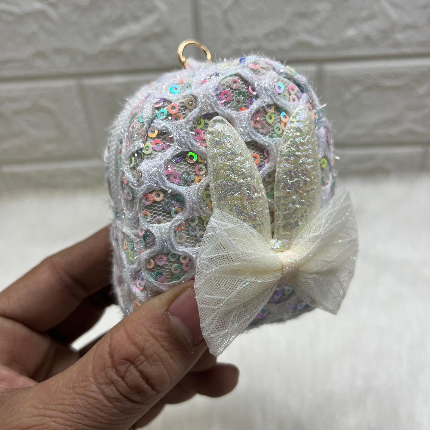 Girls Embroidery Zipper Mini Reversible Sequin Purse Key chain Pouch Bag (Multicolour, 8 x 7 x 4 cm)quin Purse Key chain Pouch Bag