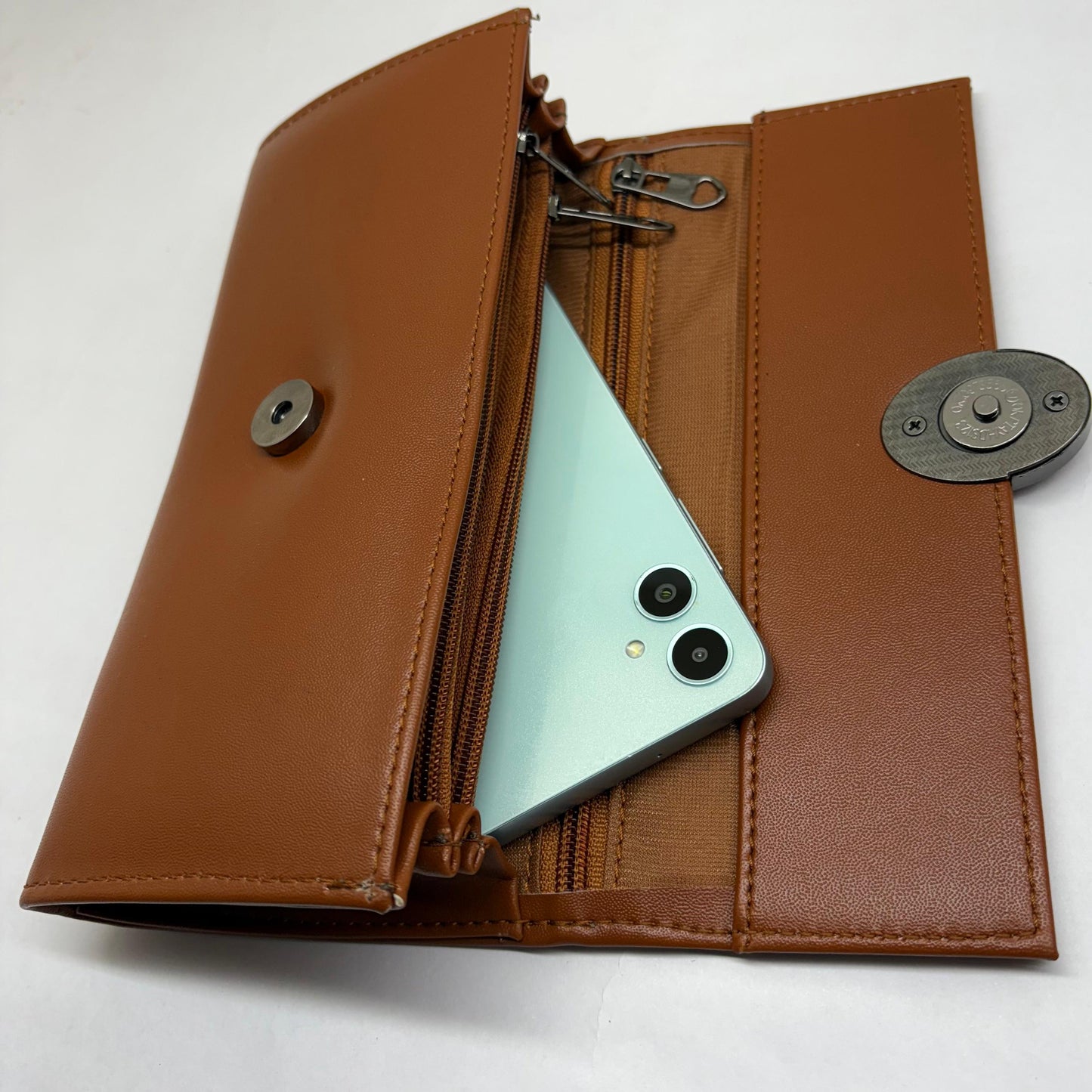 BATUTA Faux Leather Women's Wallet Hand Clutch | Phone Pocket | 4 Card Pockets