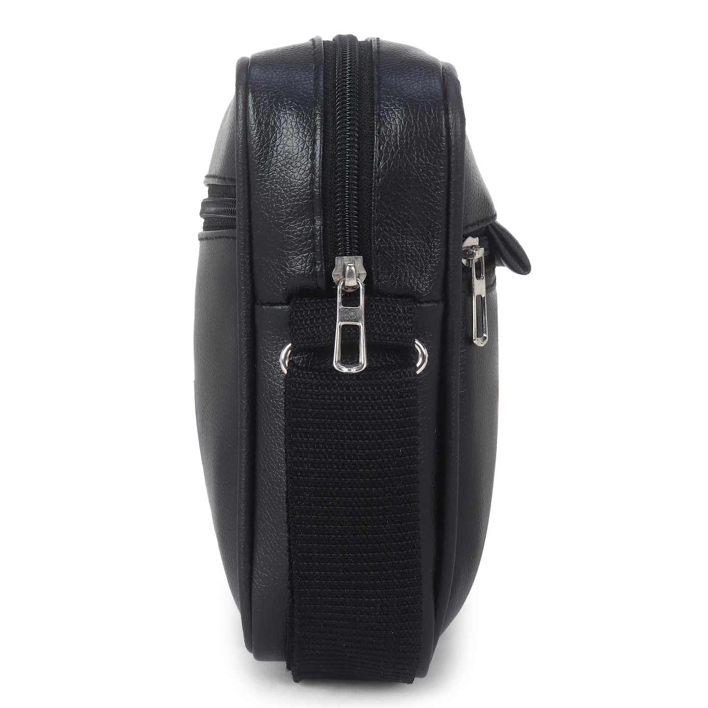 BATUTA Small Sling Bag for Men | Chest Slinger bag | Crossbody Bag| Side Bag Men | Mini Slings