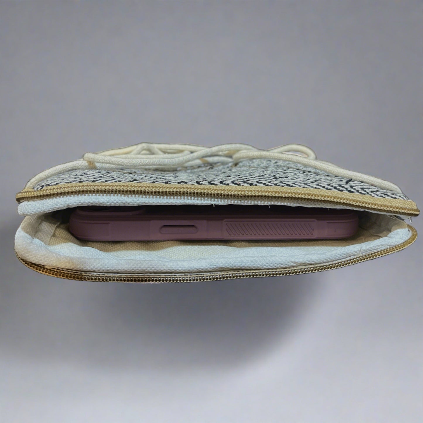 BATUTA - Handcrafted sling purse for women crossbody cell phone purse Thread work