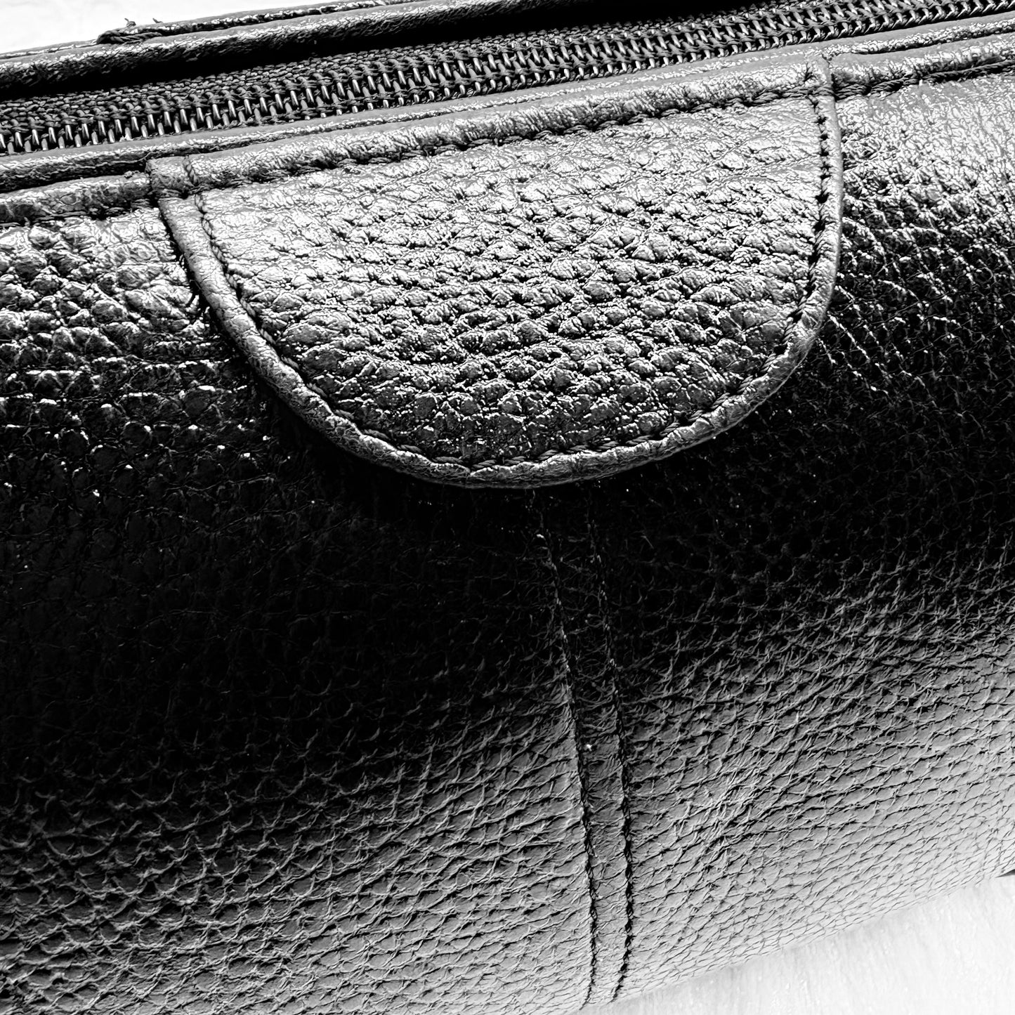 BATUTA Genuine Leather Toiletry Bag for Men & Women | Travel Shaving Kit Pouch | Single Section Variants | Vintage Brown & Black | Unisex  Kit Organizer