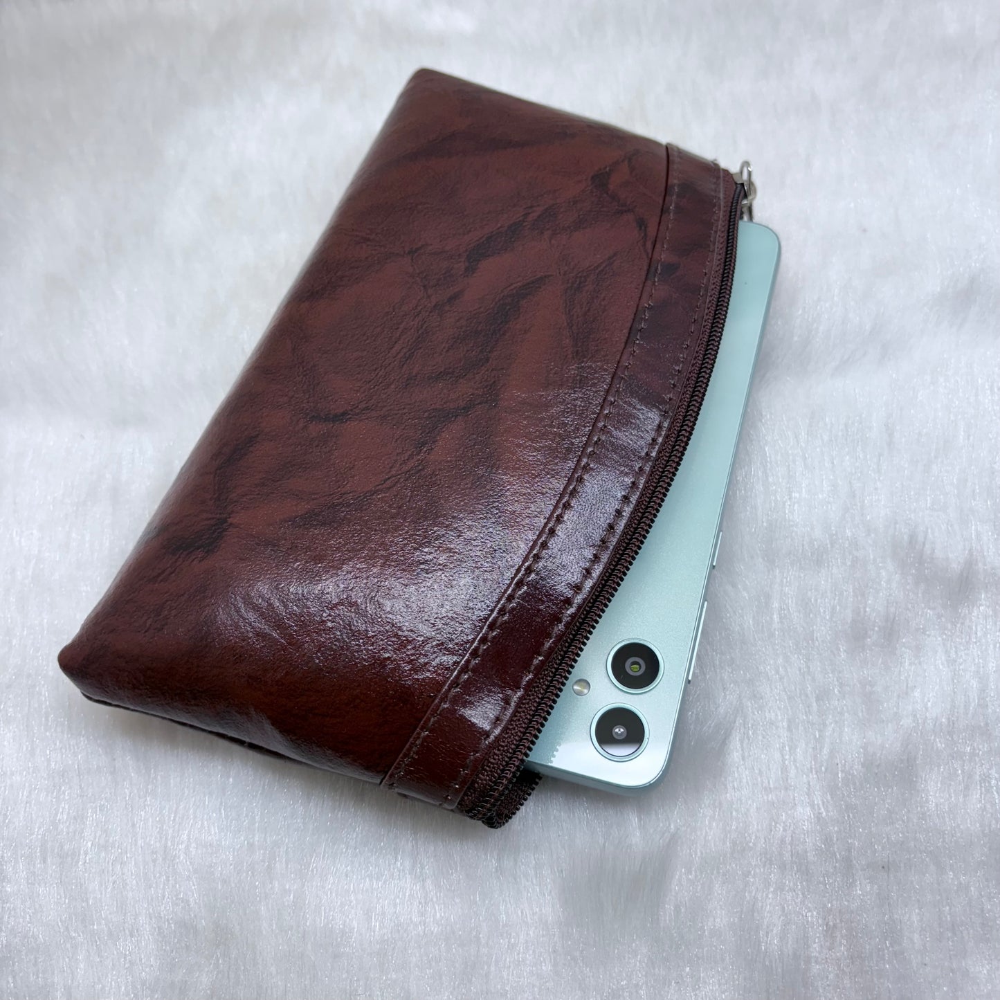 BATUTA Genuine Leather Wallet for Women This single-partition