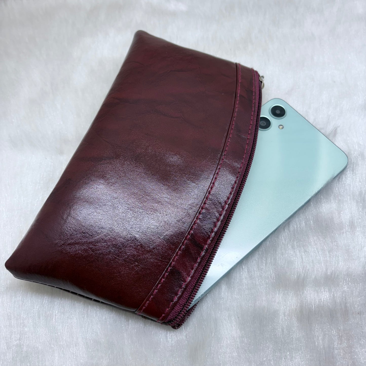 BATUTA Genuine Leather Wallet for Women This single-partition