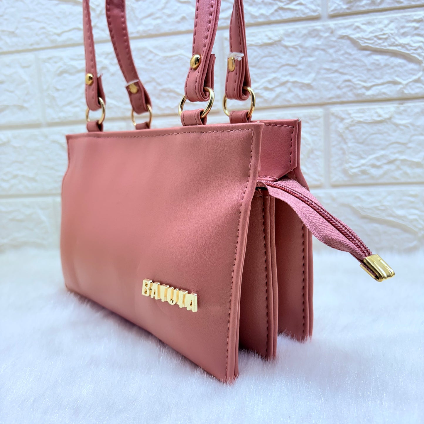 BATUTA Luxury Leather Large Capacity Bag for Women – Stylish PU Leather Satchel Handbag with Multiple Pockets Perfect Travel Bag for Women and Girls