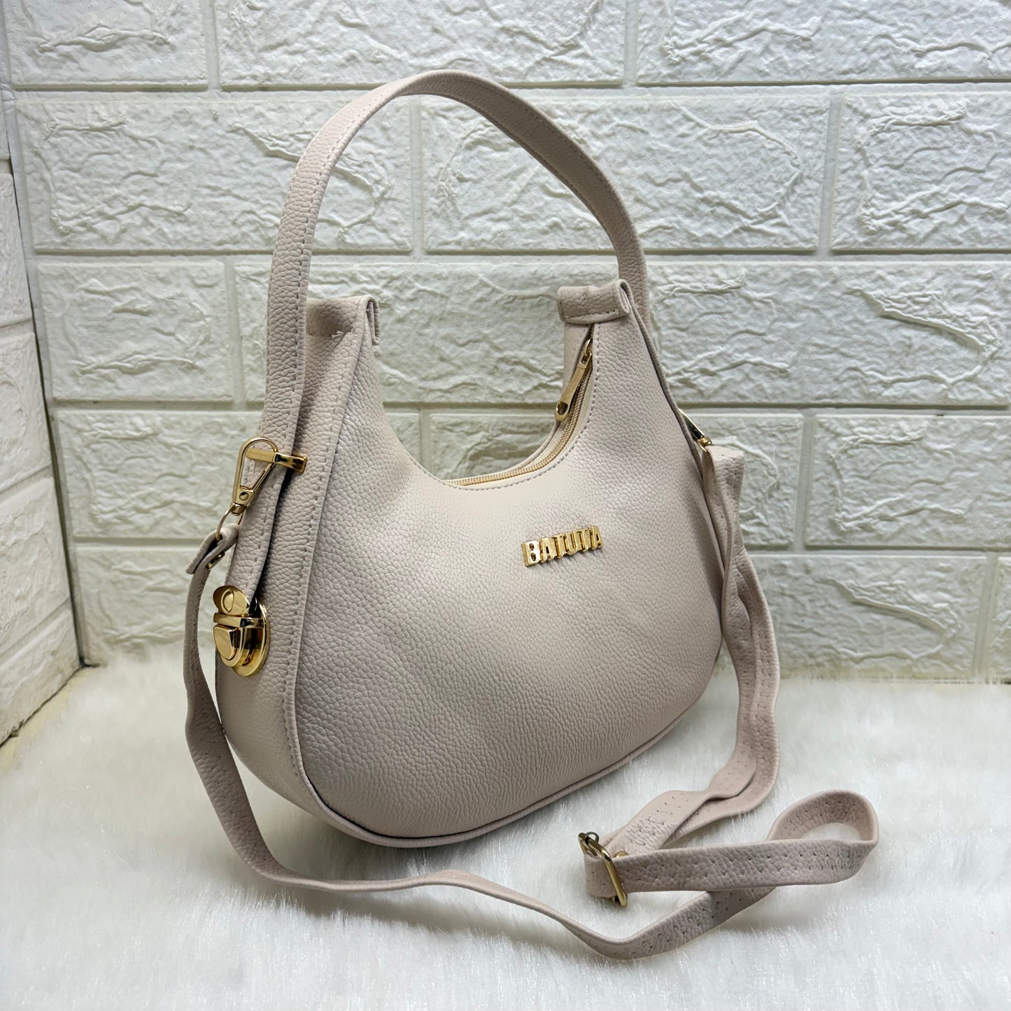 BATUTA Shoulder Bag For Woman Stylish | Small Womens Handbag | For Traveling, Party & Everyday Use | Gift For Women