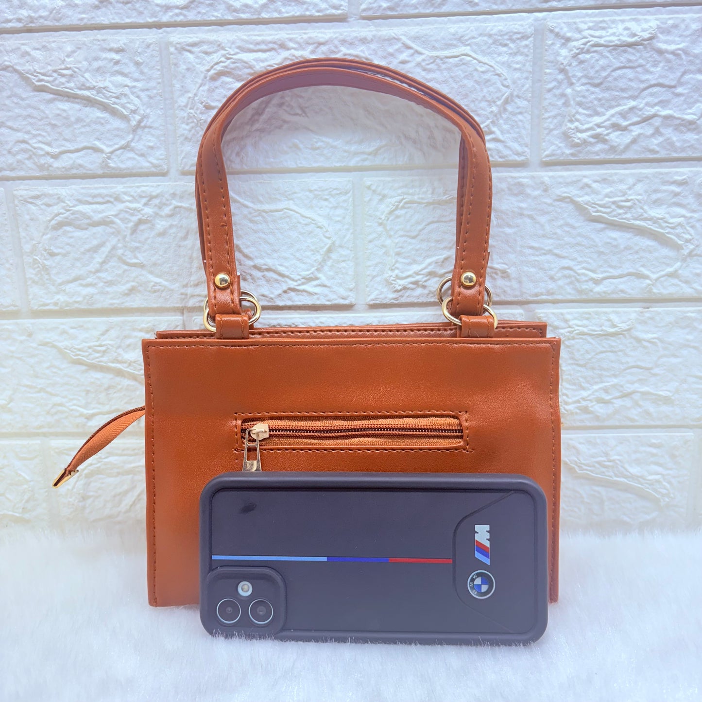 BATUTA Luxury Leather Large Capacity Bag for Women – Stylish PU Leather Satchel Handbag with Multiple Pockets Perfect Travel Bag for Women and Girls