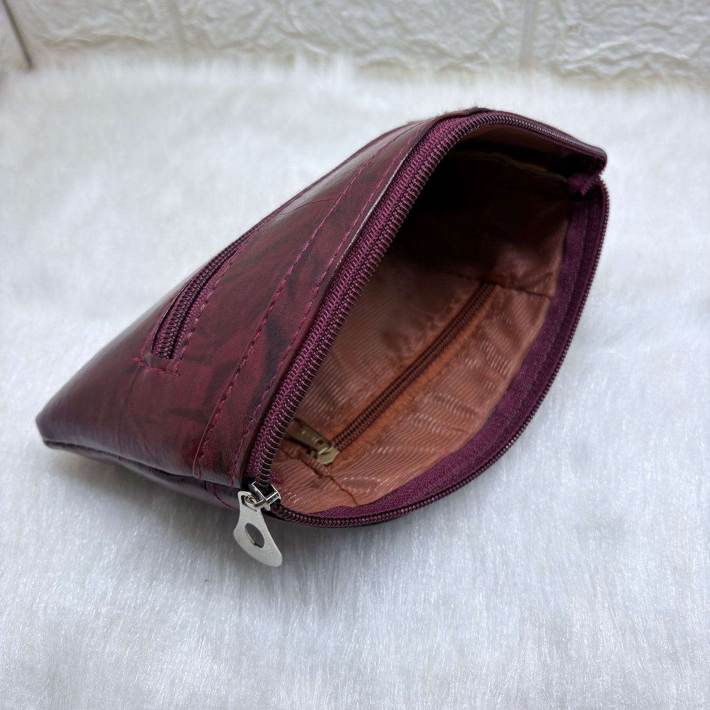 BATUTA Genuine Leather Wallet for Women This single-partition