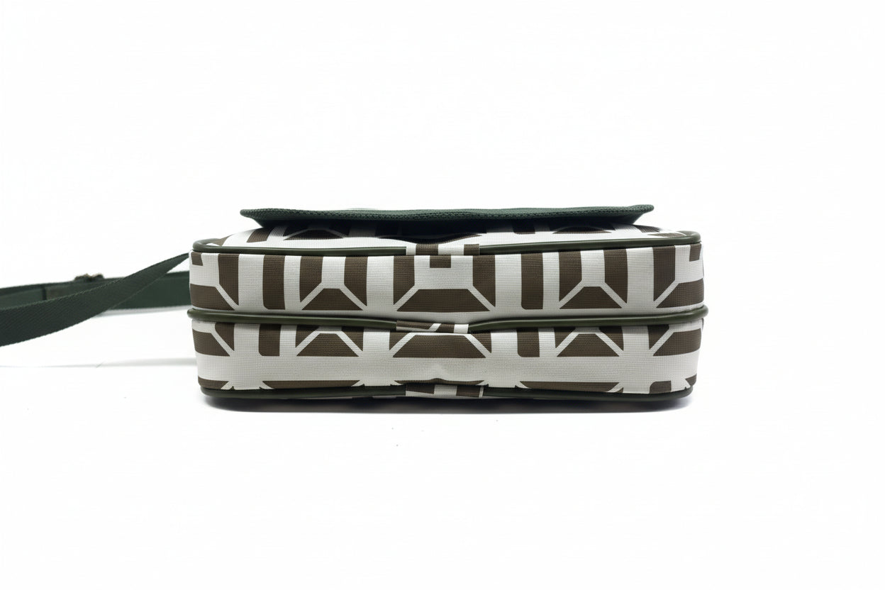 BATUTA Large Size Pencil Case Holder Pouch Pen Bag Marker Stationary Pouch Case 3 Zipper Stationery Case Pen Holde Pencil Pouch