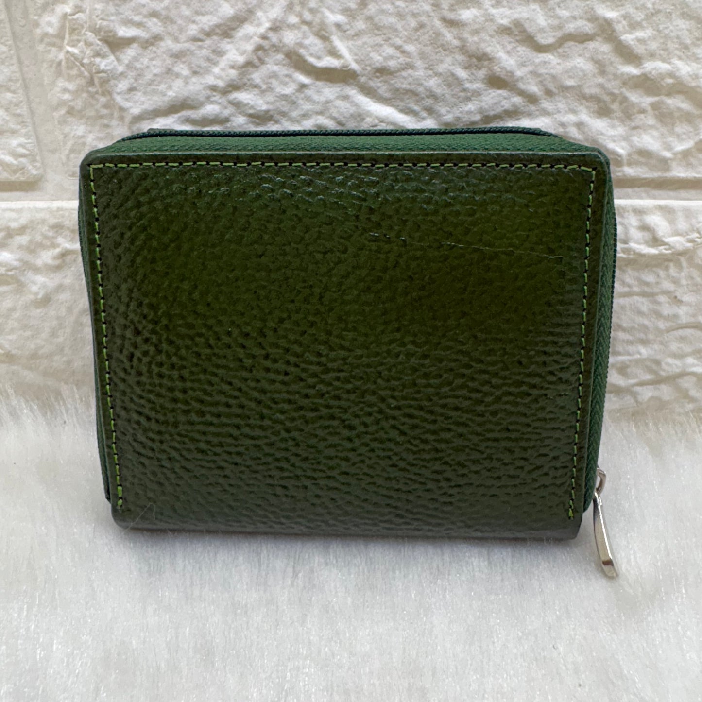 BATUTA Genuine Leather Ladies Wallet for Woman with 8 Card Slots - Clutch Purse for Girl, Wallet for  Ladies Stylish, Ladies Purse for Women Wallet,