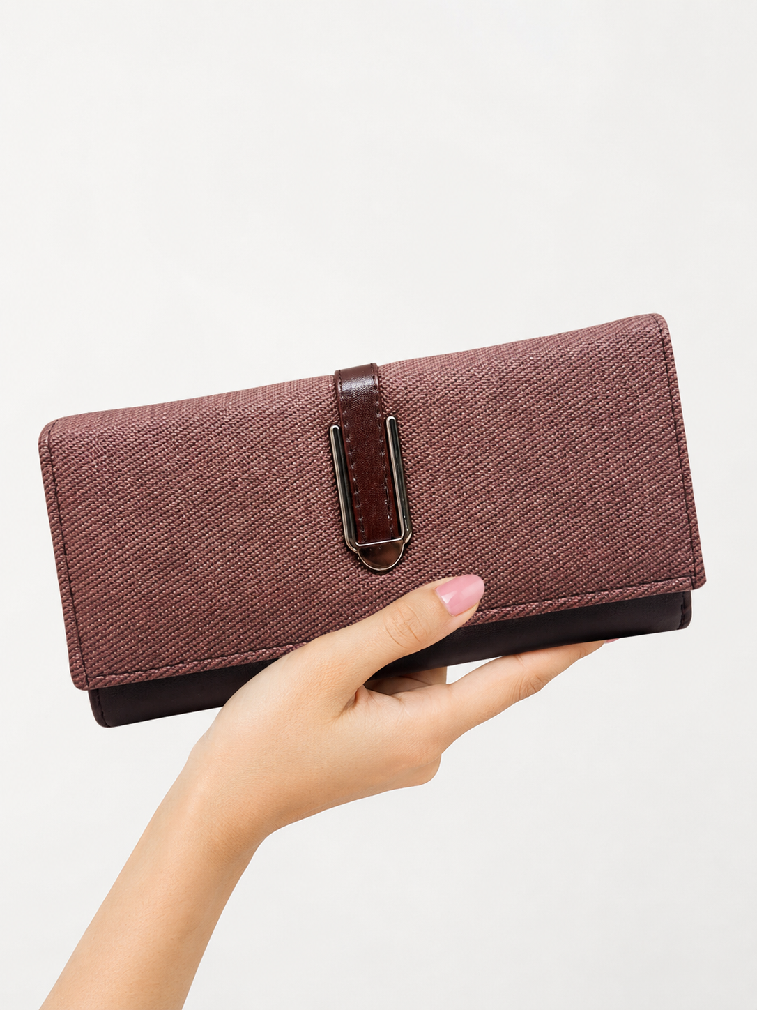BATUTA HUB Women’s Premium Textured Leatherette Clutch Wallet | Long Ladies Purse with Multiple Card Slots, Zip Pocket & Magnetic Closure | Stylish Wallet for Women