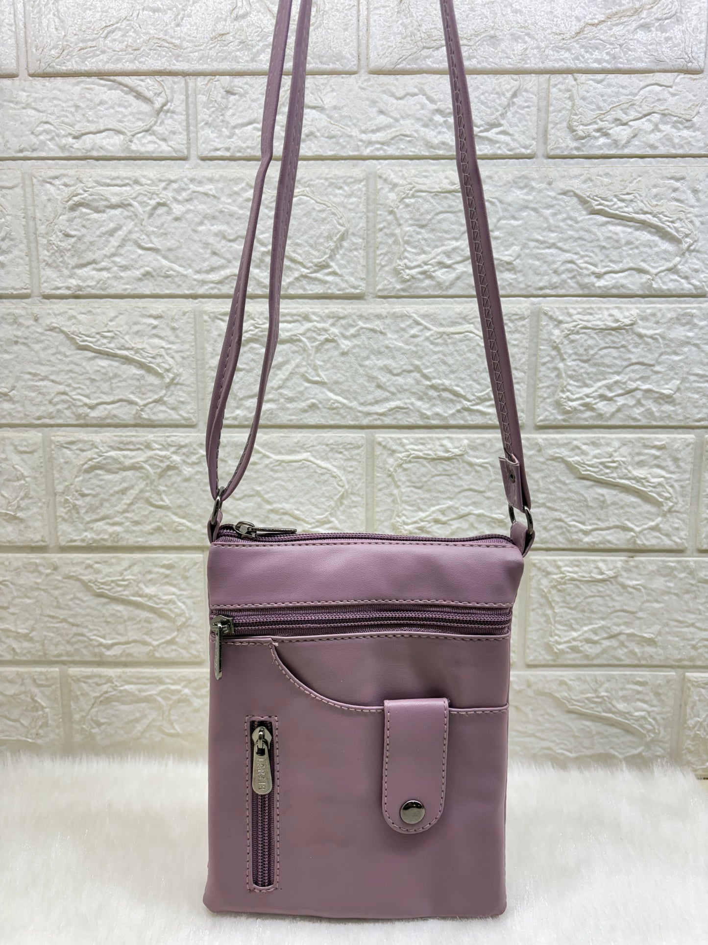 BATUTA Cross Body Mobile Bag for Women: Small Phone Purse Stylish Gift Pouch - Ideal for Girls and Ladies