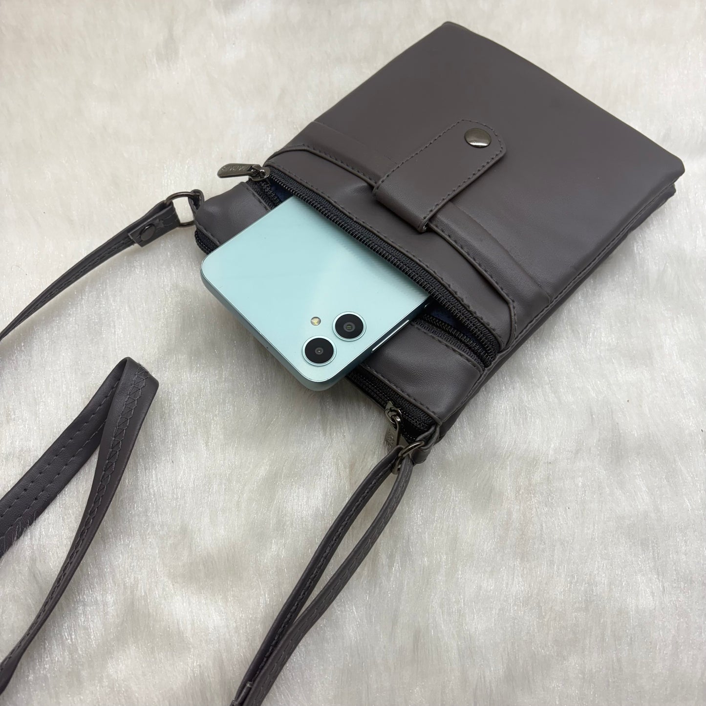 BATUTA Cross Body Mobile Bag for Women: Small Phone Purse Stylish Gift Pouch - Ideal for Girls and Ladies