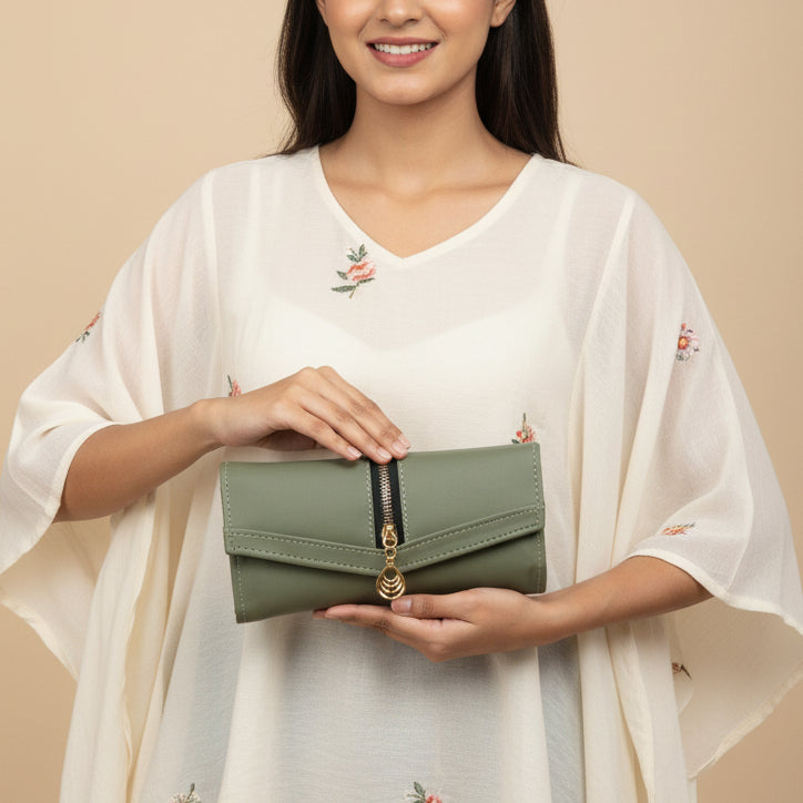 Elegant Women’s Multi-Compartment Long Wallet with Zipper Pocket & Magnetic Closure