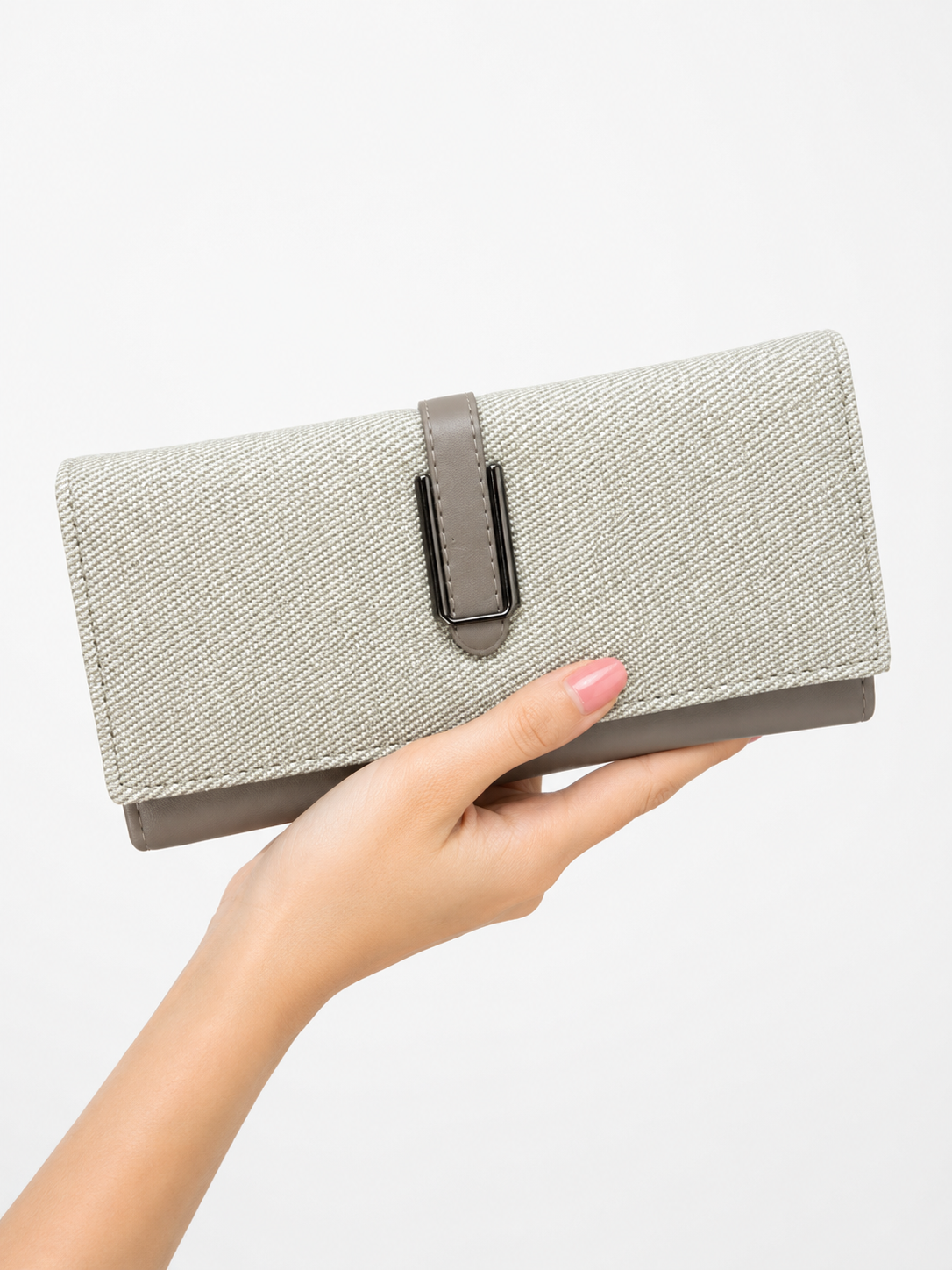 BATUTA HUB Women’s Premium Textured Leatherette Clutch Wallet | Long Ladies Purse with Multiple Card Slots, Zip Pocket & Magnetic Closure | Stylish Wallet for Women