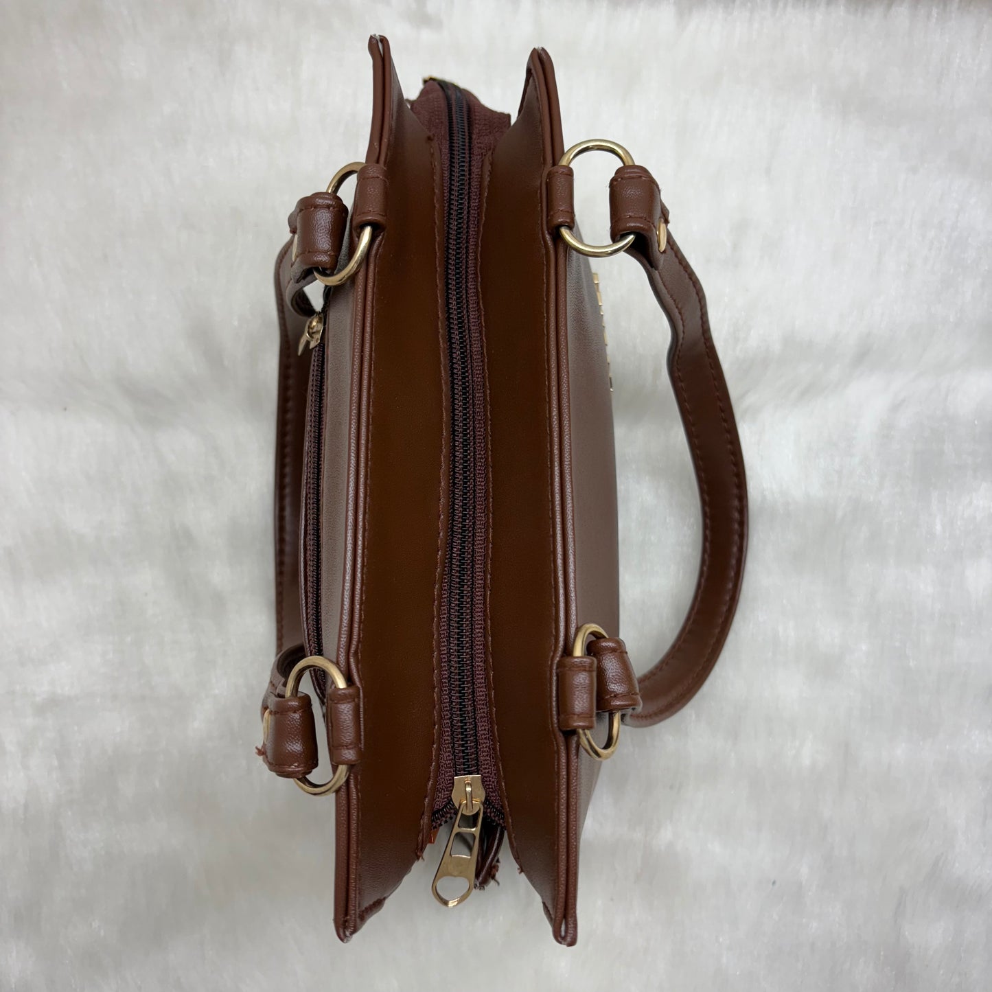 BATUTA Luxury Leather Large Capacity Bag for Women – Stylish PU Leather Satchel Handbag with Multiple Pockets Perfect Travel Bag for Women and Girls