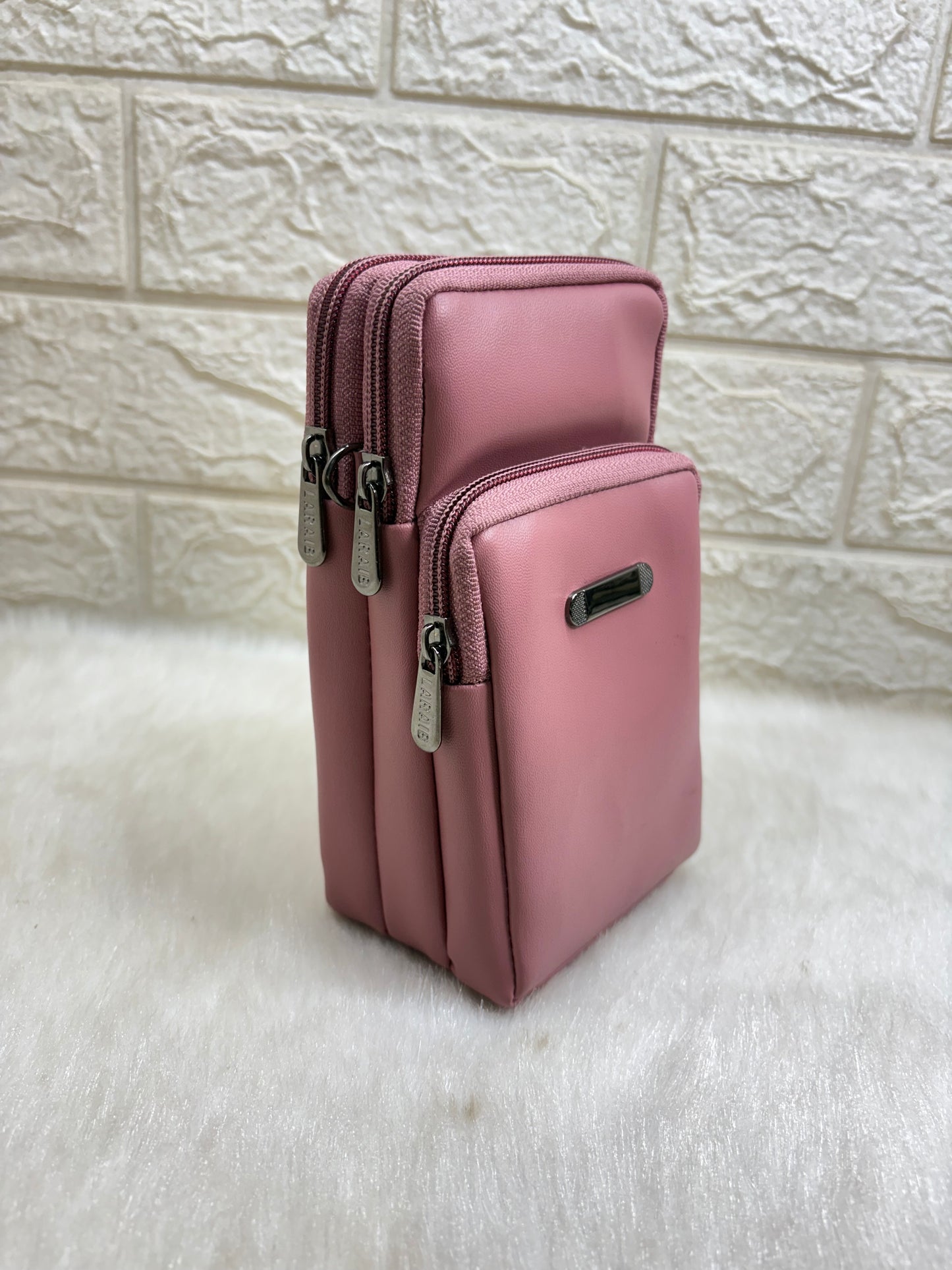 BATUTA HUB Women’s Mobile Sling Bag | Multi Pocket Crossbody Bag | 3 Zip Compartments | Adjustable Shoulder Strap Compact Travel Organizer Purse for Daily Use