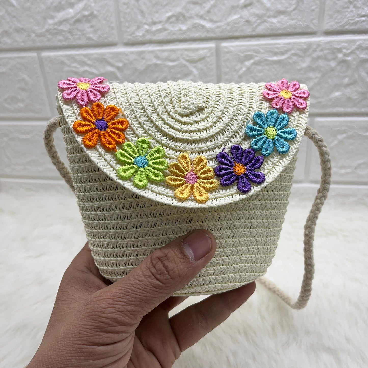 Mini Sling Bag for Baby Girls and Princess Straw Messenger Bag Handmade Shoulder Bag