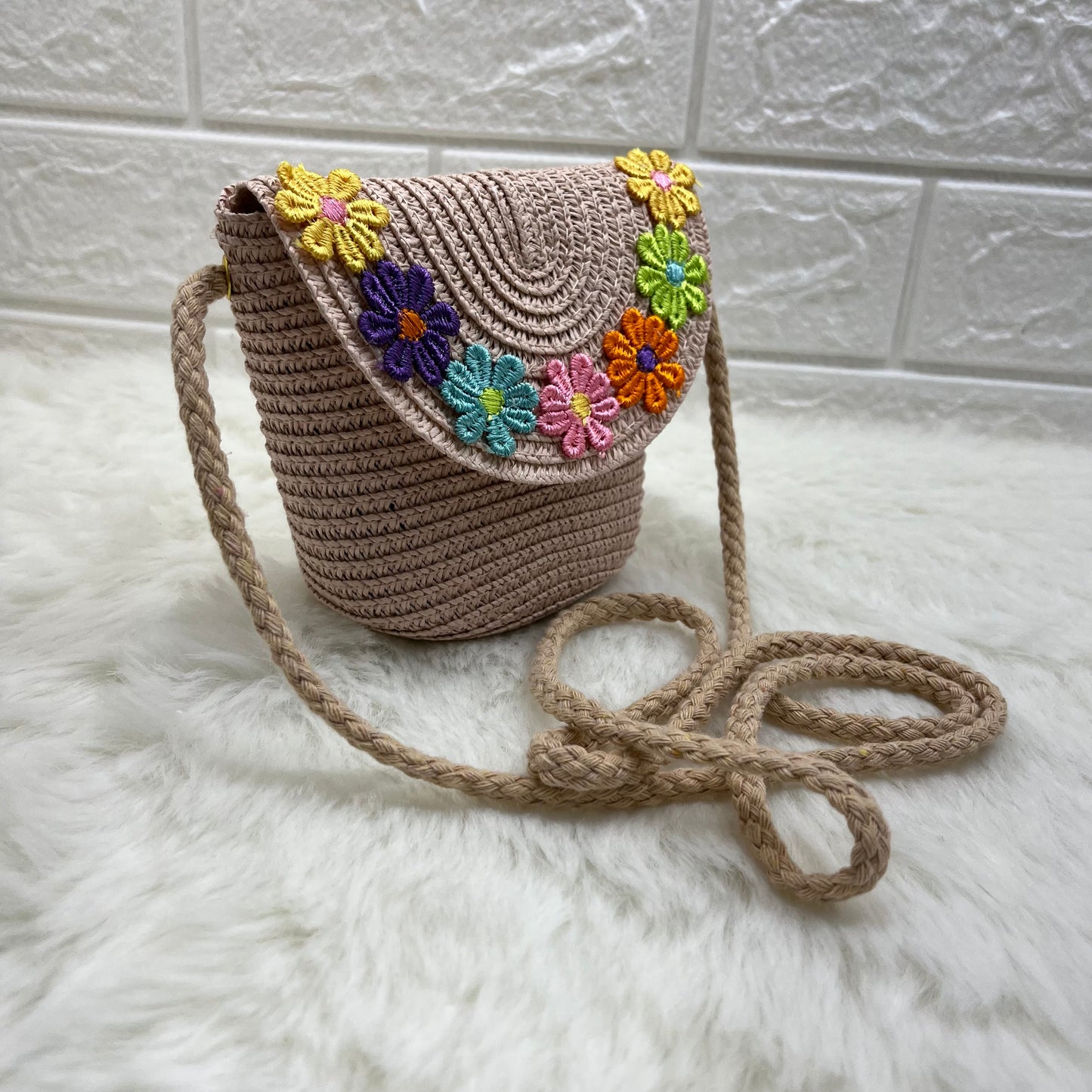 Mini Sling Bag for Baby Girls and Princess Straw Messenger Bag Handmade Shoulder Bag