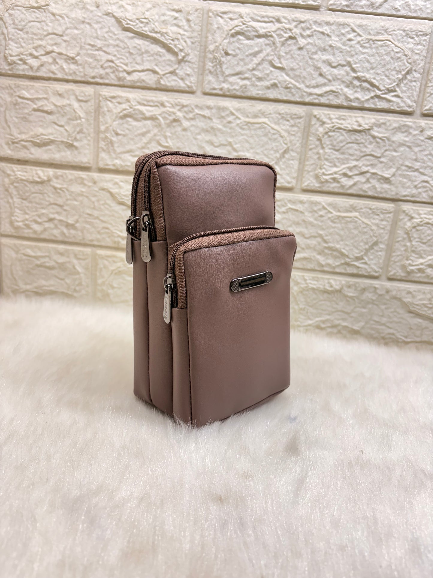 BATUTA HUB Women’s Mobile Sling Bag | Multi Pocket Crossbody Bag | 3 Zip Compartments | Adjustable Shoulder Strap Compact Travel Organizer Purse for Daily Use