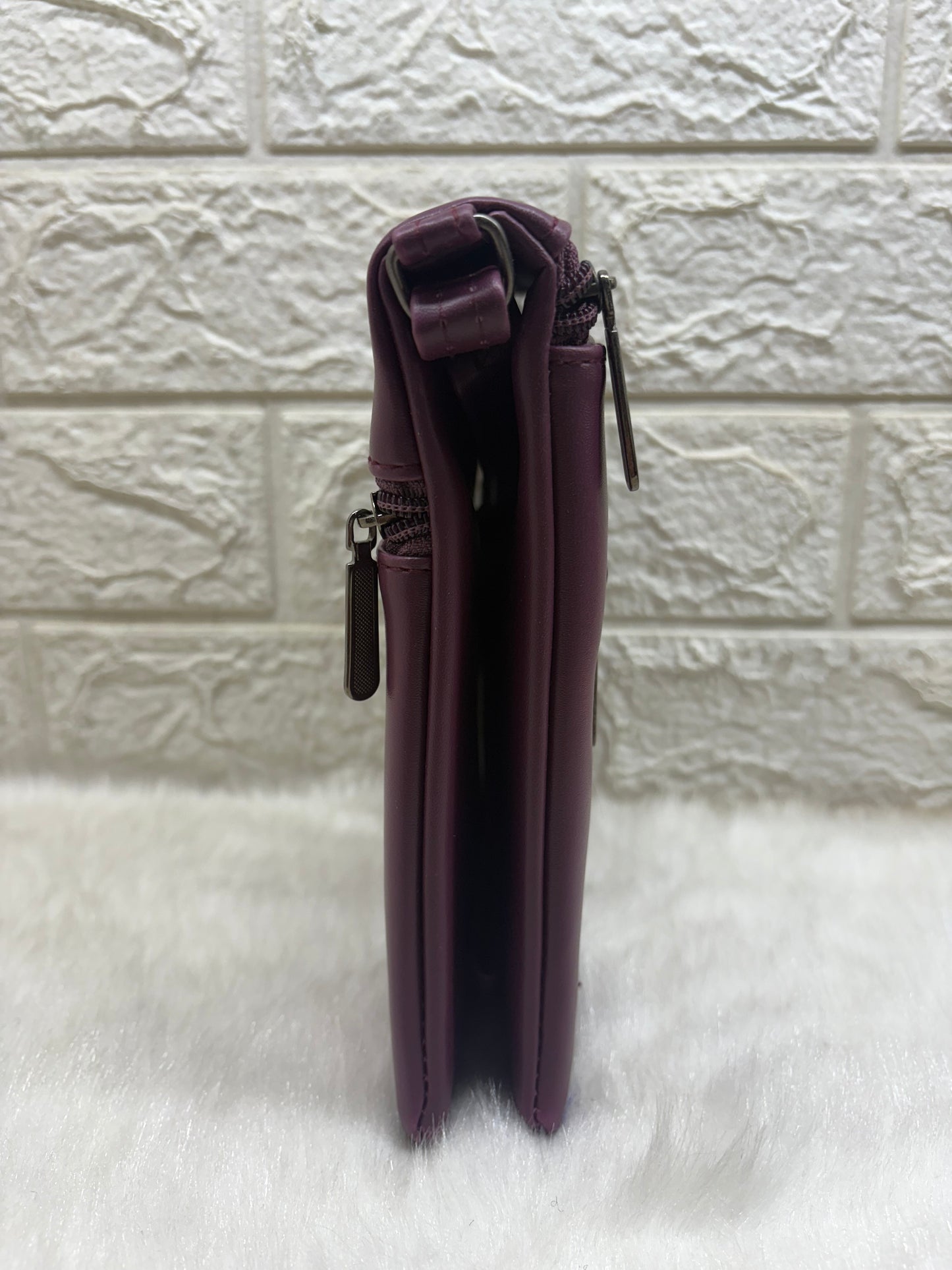 BATUTA HUB Women Crossbody Sling Bag | Premium PU Leather Small Side Bag for Girls & Ladies | Adjustable Strap | Multiple Zipper Pockets | Lightweight Daily Use Purse