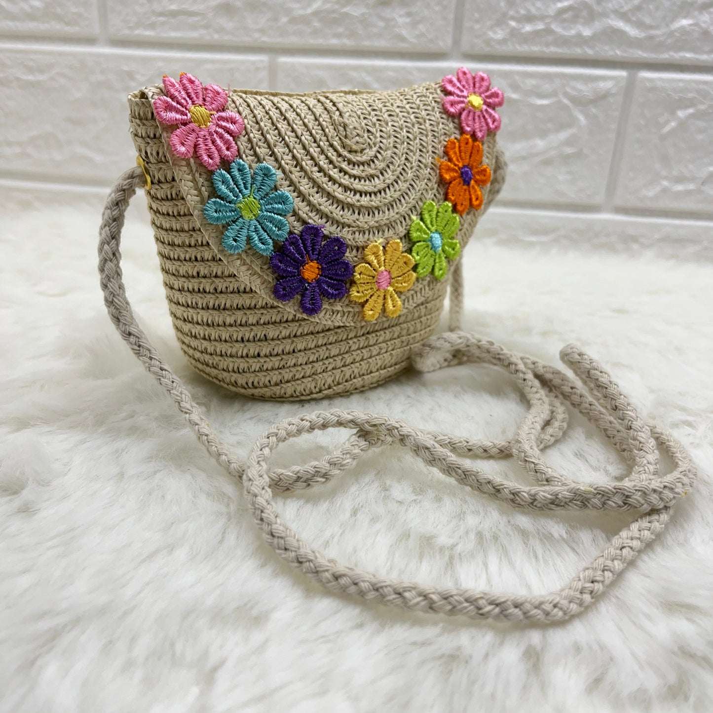 Mini Sling Bag for Baby Girls and Princess Straw Messenger Bag Handmade Shoulder Bag