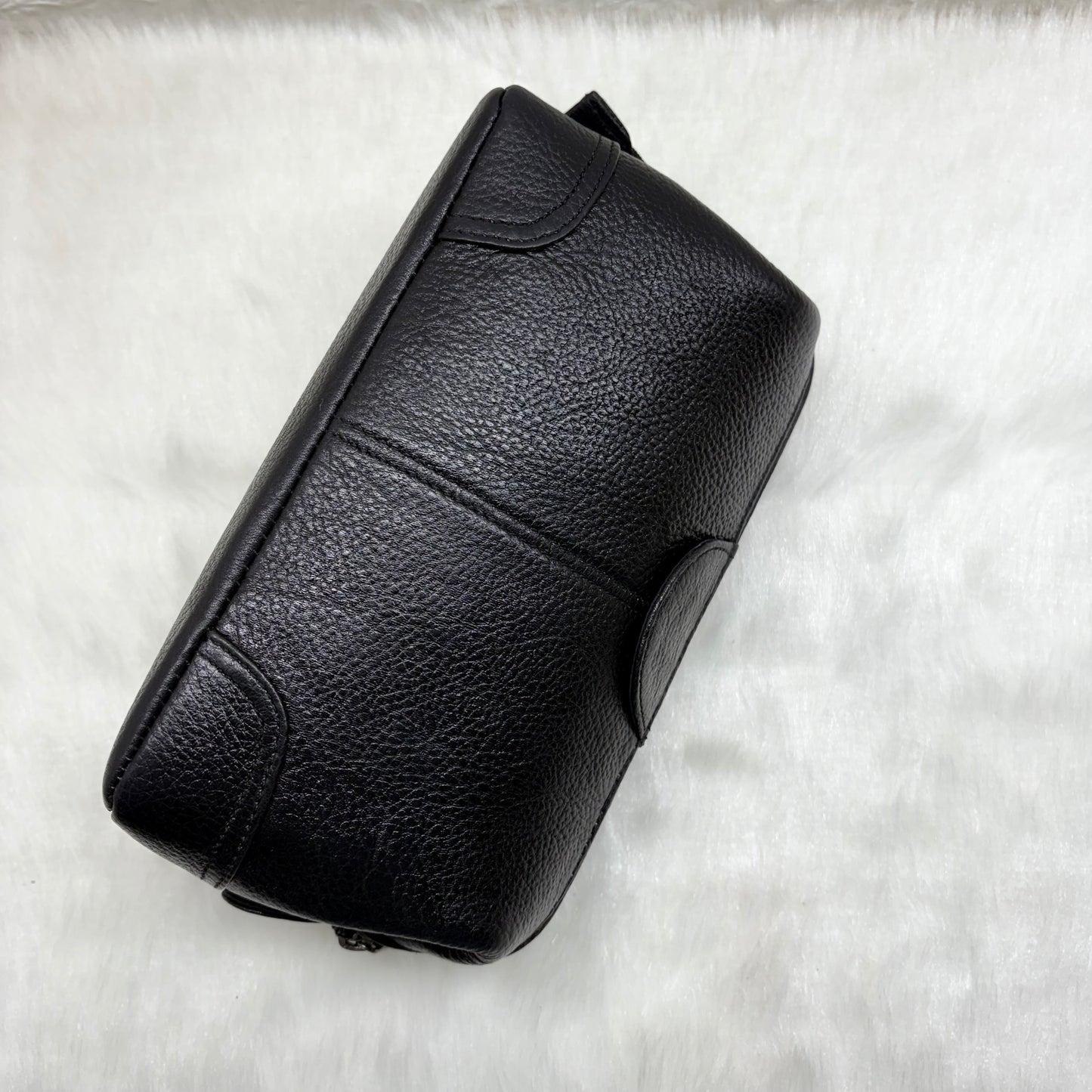 BATUTA Genuine Leather Toiletry Bag for Men & Women | Travel Shaving Kit Pouch | Single Section Variants | Vintage Brown & Black | Unisex  Kit Organizer