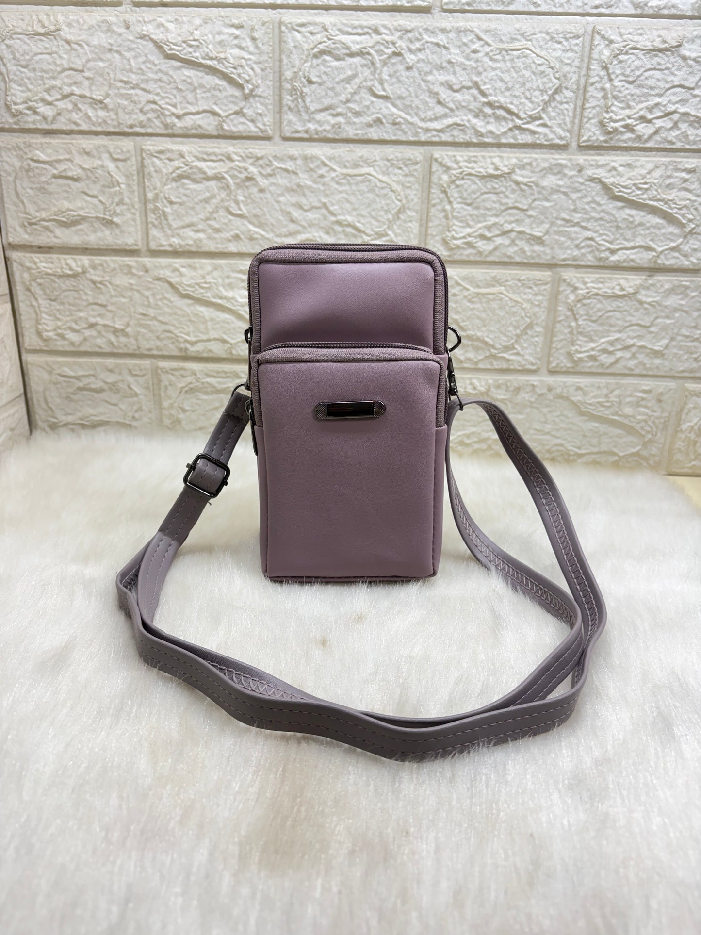 BATUTA HUB Women’s Mobile Sling Bag | Multi Pocket Crossbody Bag | 3 Zip Compartments | Adjustable Shoulder Strap Compact Travel Organizer Purse for Daily Use