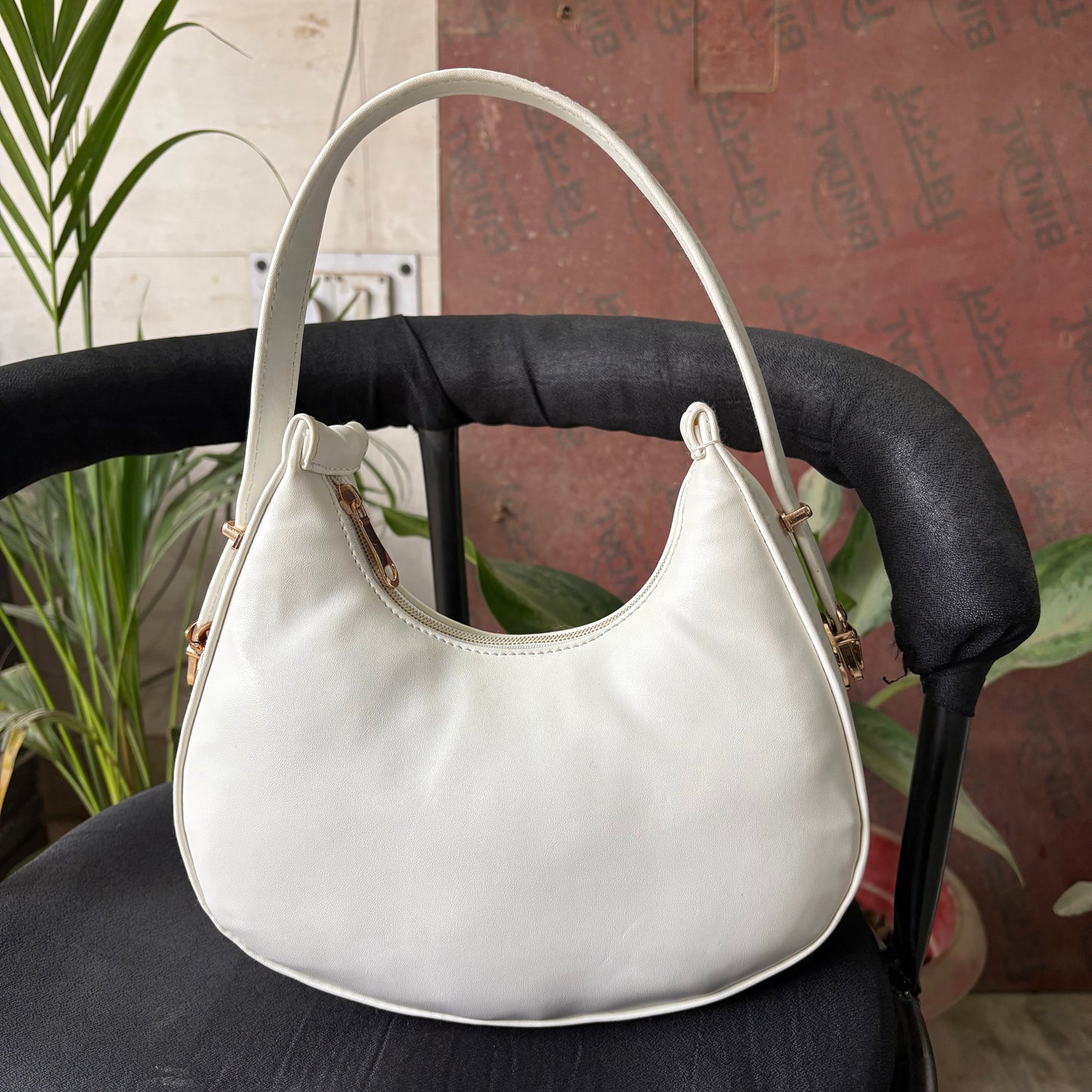 BATUTA Shoulder Bag For Woman Stylish | Small Womens Handbag | For Traveling, Party & Everyday Use | Gift For Women