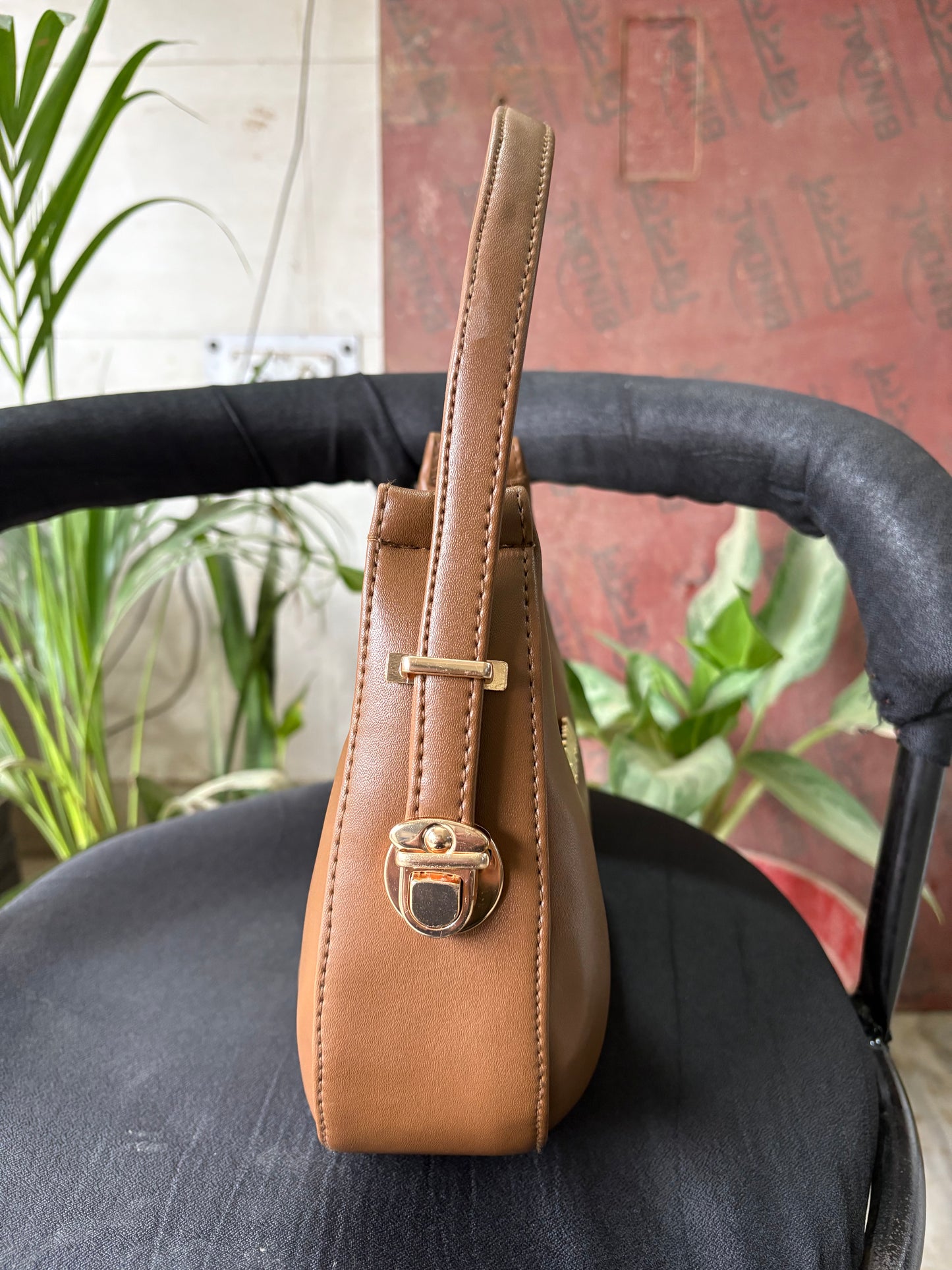 BATUTA Shoulder Bag For Woman Stylish | Small Womens Handbag | For Traveling, Party & Everyday Use | Gift For Women