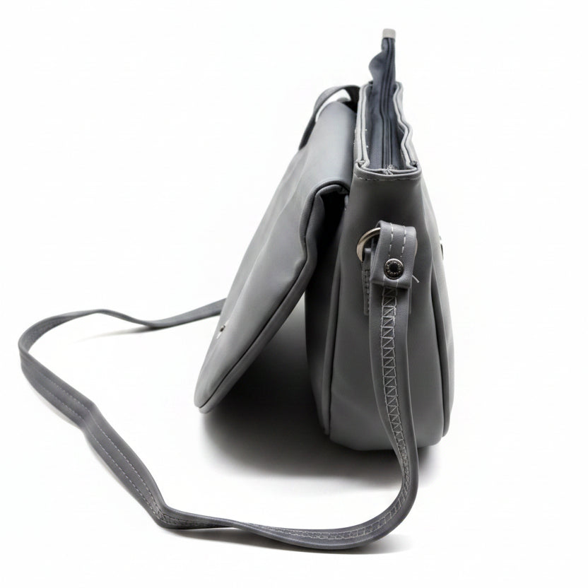Elegant Flap Closure Crossbody Shoulder Bag with Multiple Compartments