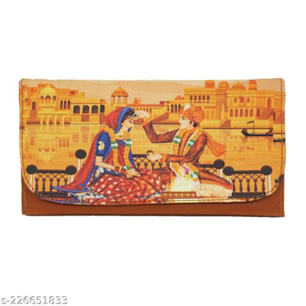 Fashionable Printed Latest Women Clutches