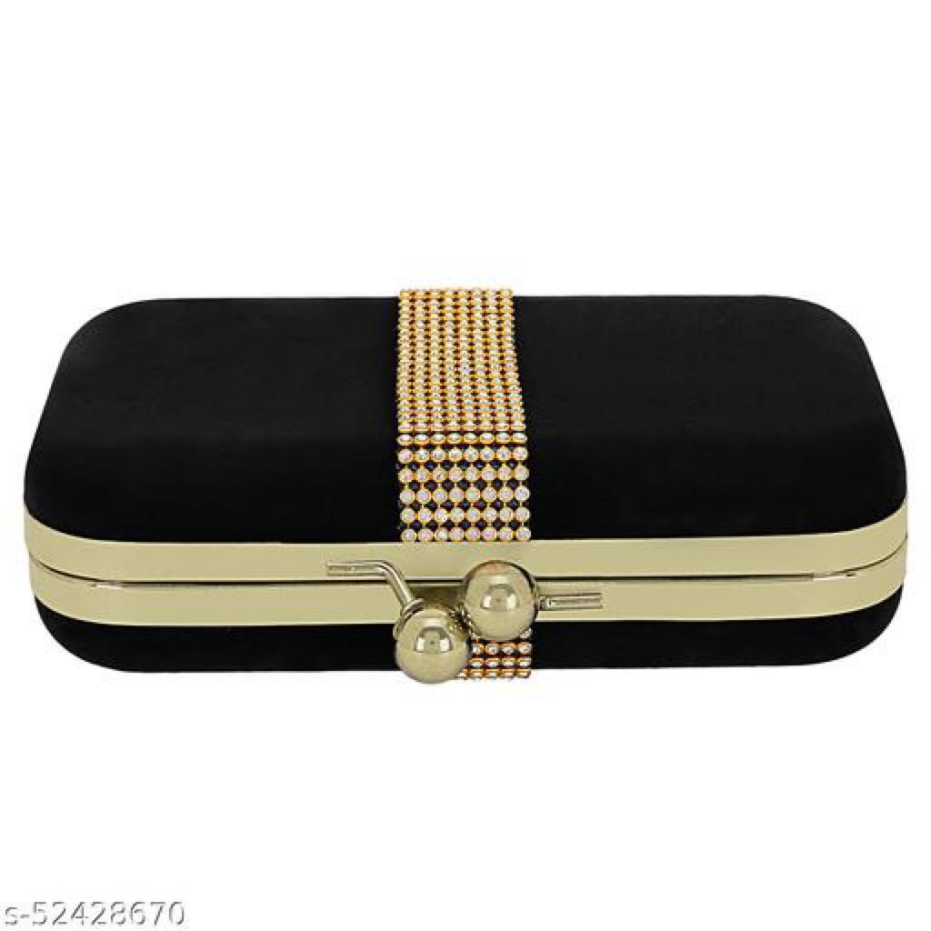 Trendy Women's Black Velvet Clutch