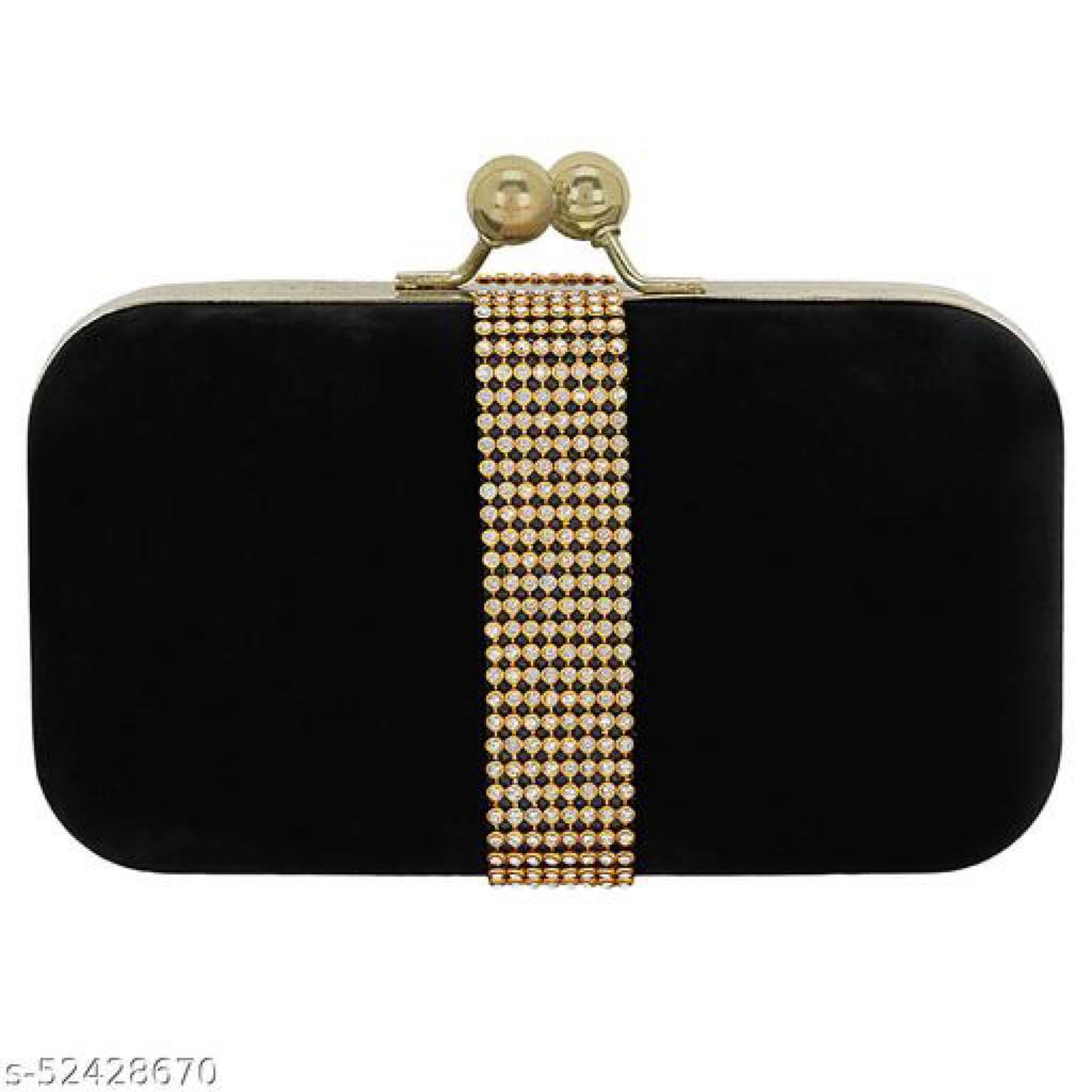 Trendy Women's Black Velvet Clutch