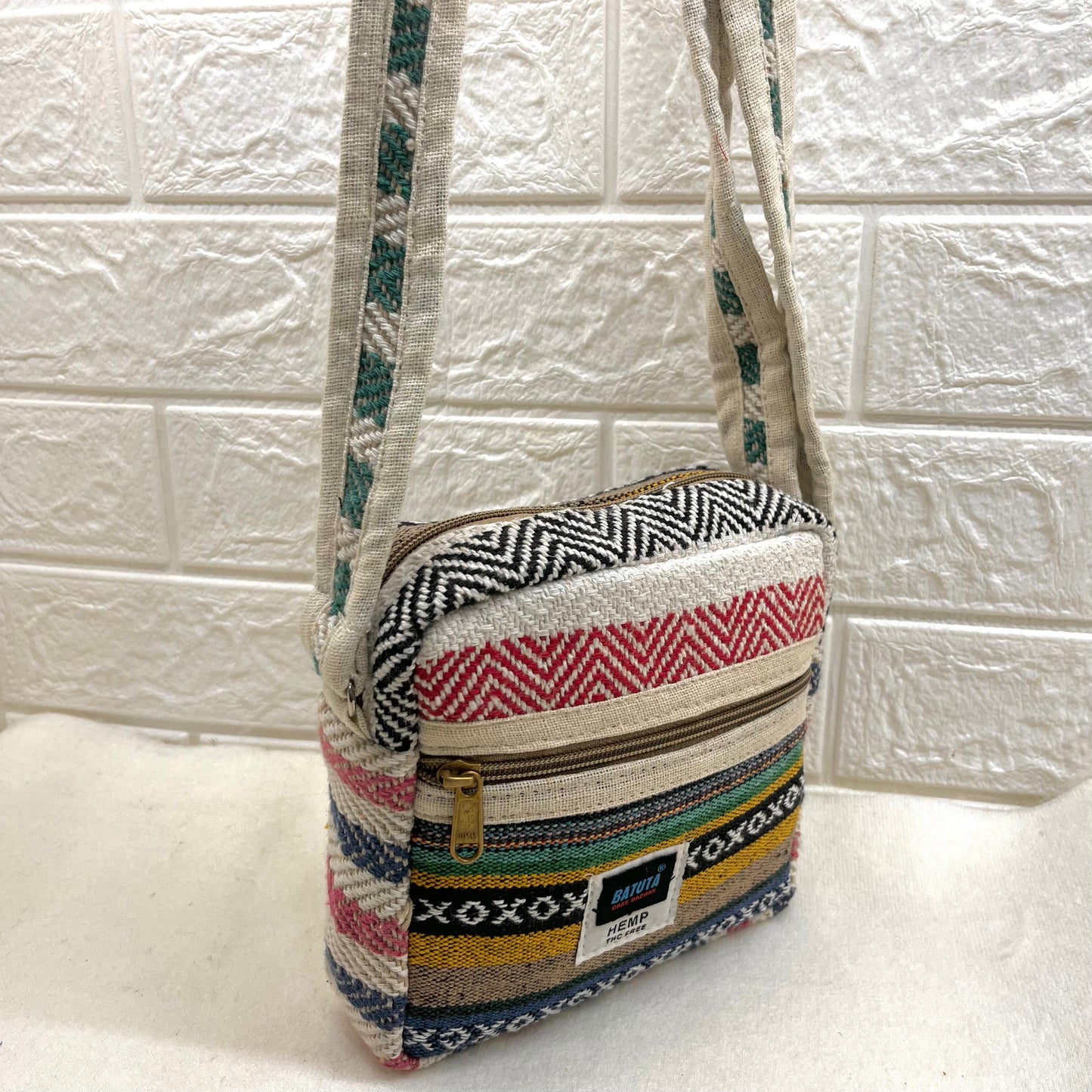 Handcrafted sling purse for women crossbody cell phone purse Thread work)