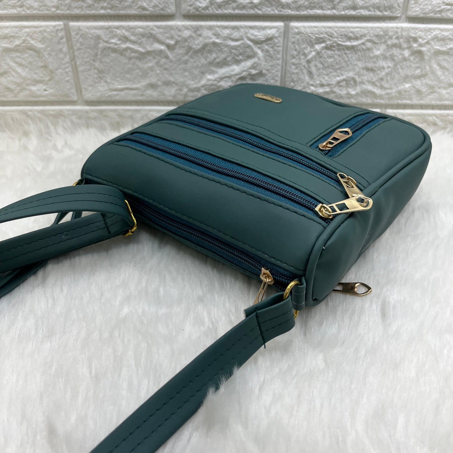 Cross body sling bag woman handbag sling bag